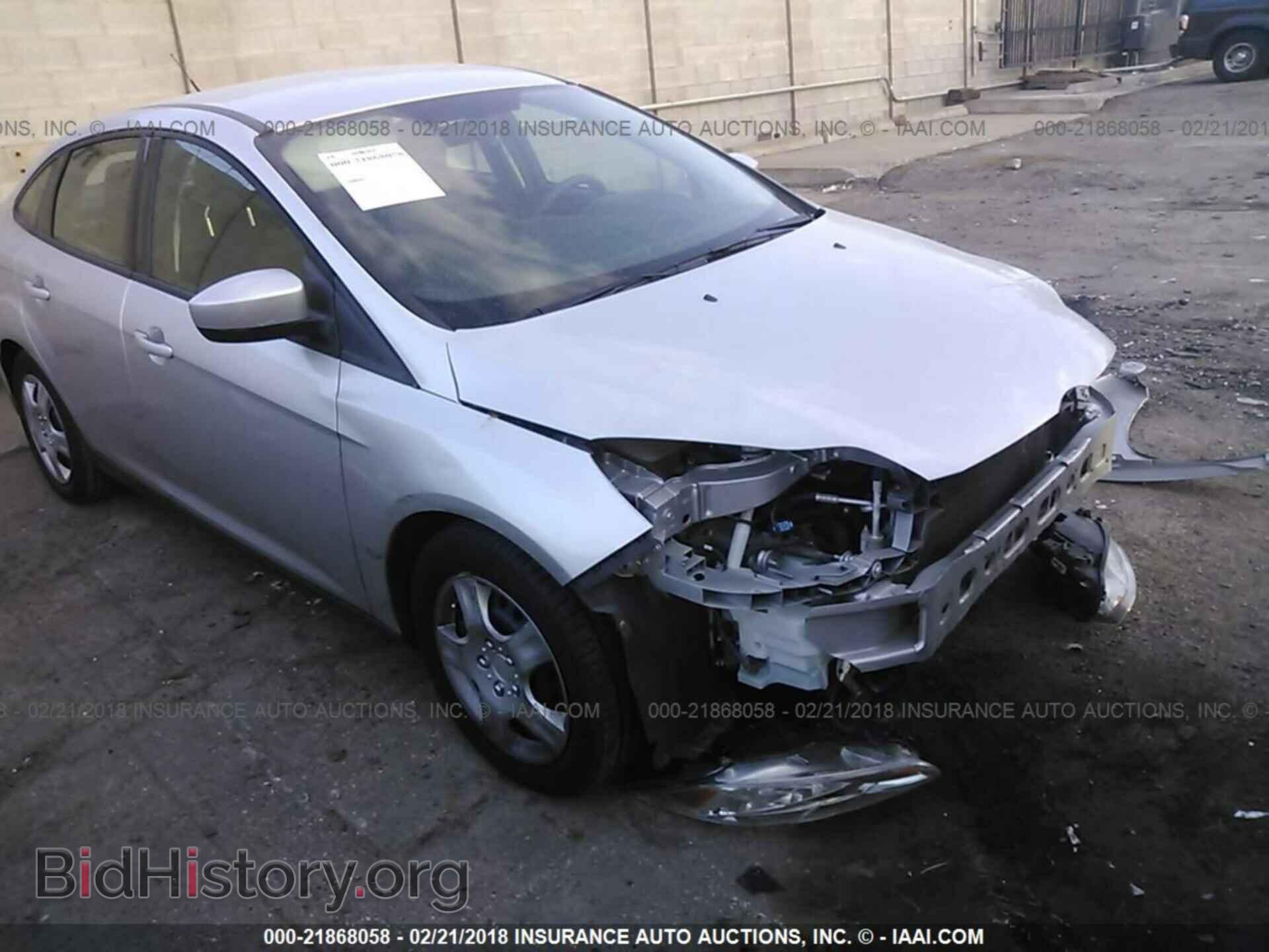 Фотография 1FAHP3F21CL371069 - Ford Focus 2012