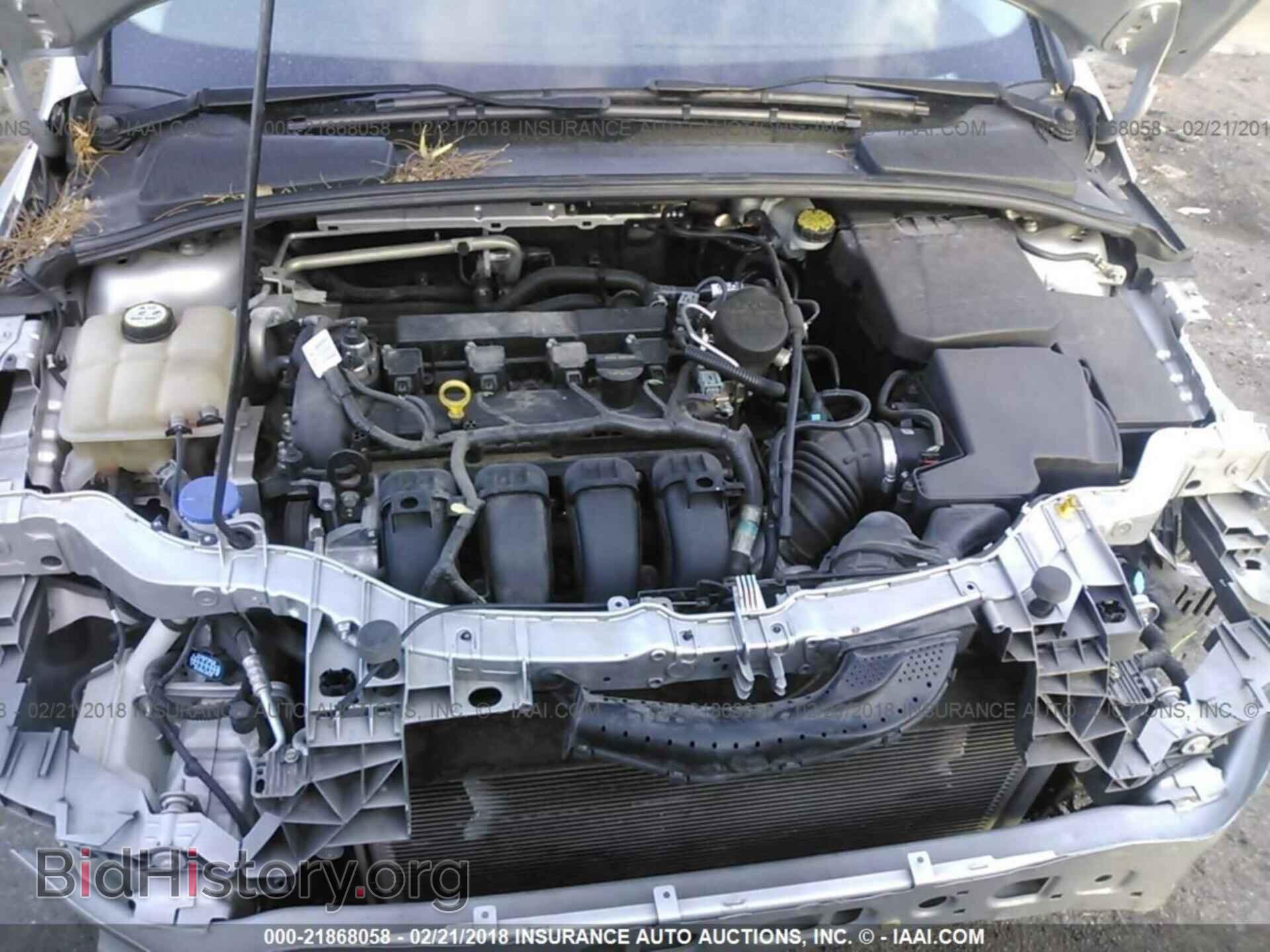 2012 Ford Focus - VIN: 1FAHP3F21CL371069 - Photo 10