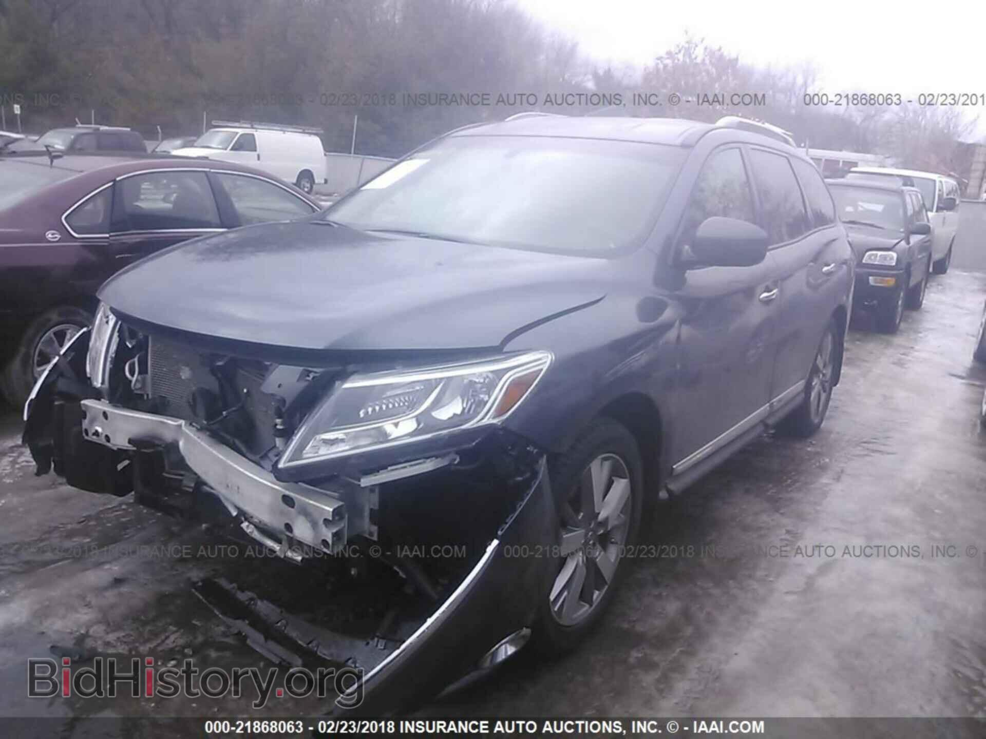 2013 Nissan Pathfinder - VIN: 5N1AR2MM3DC632428 - Фото 2