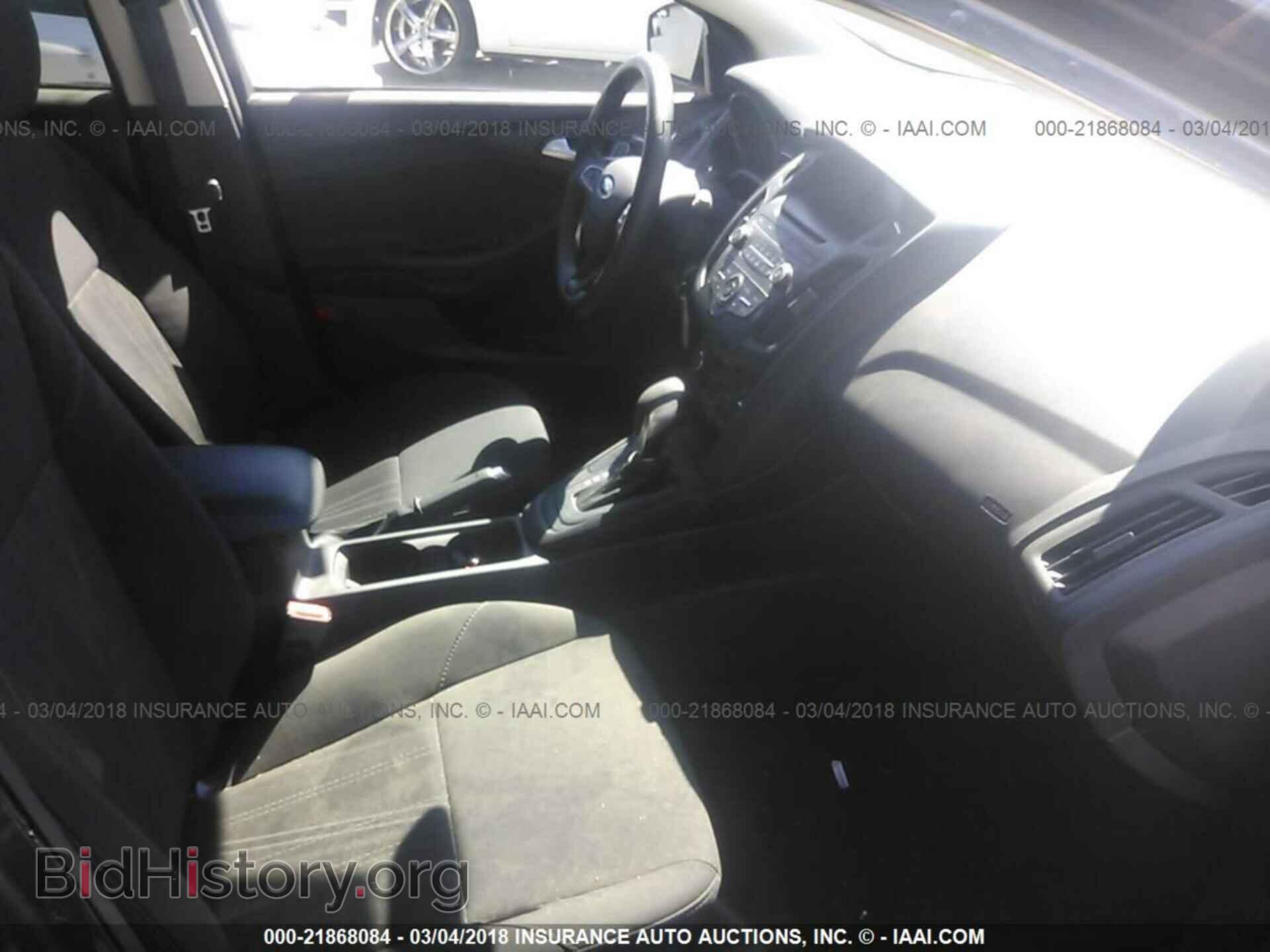 2017 Ford Focus - VIN: 1FADP3FE5HL292813 - Photo 5