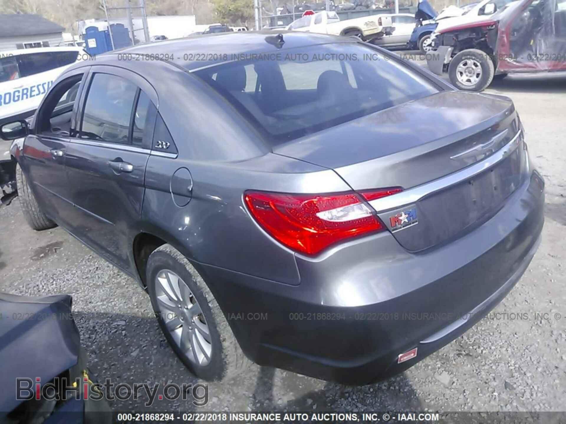 2012 Chrysler 200 - VIN: 1C3CCBBB3CN205161 - Photo 3