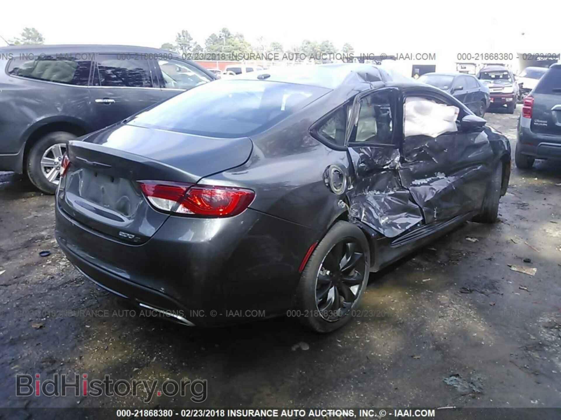 2015 Chrysler 200 - VIN: 1C3CCCBB5FN660104 - Фото 4