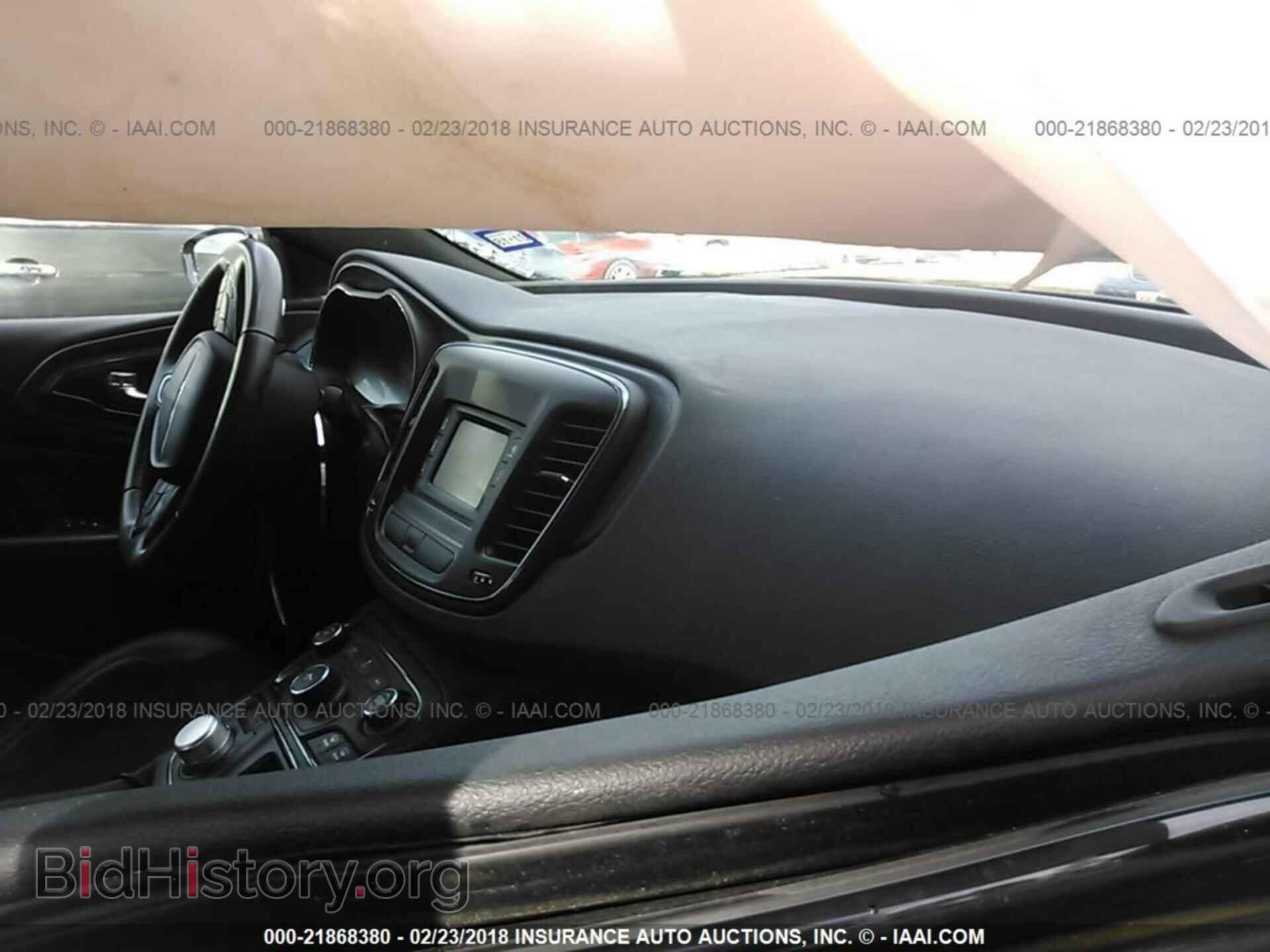 2015 Chrysler 200 - VIN: 1C3CCCBB5FN660104 - Фото 5