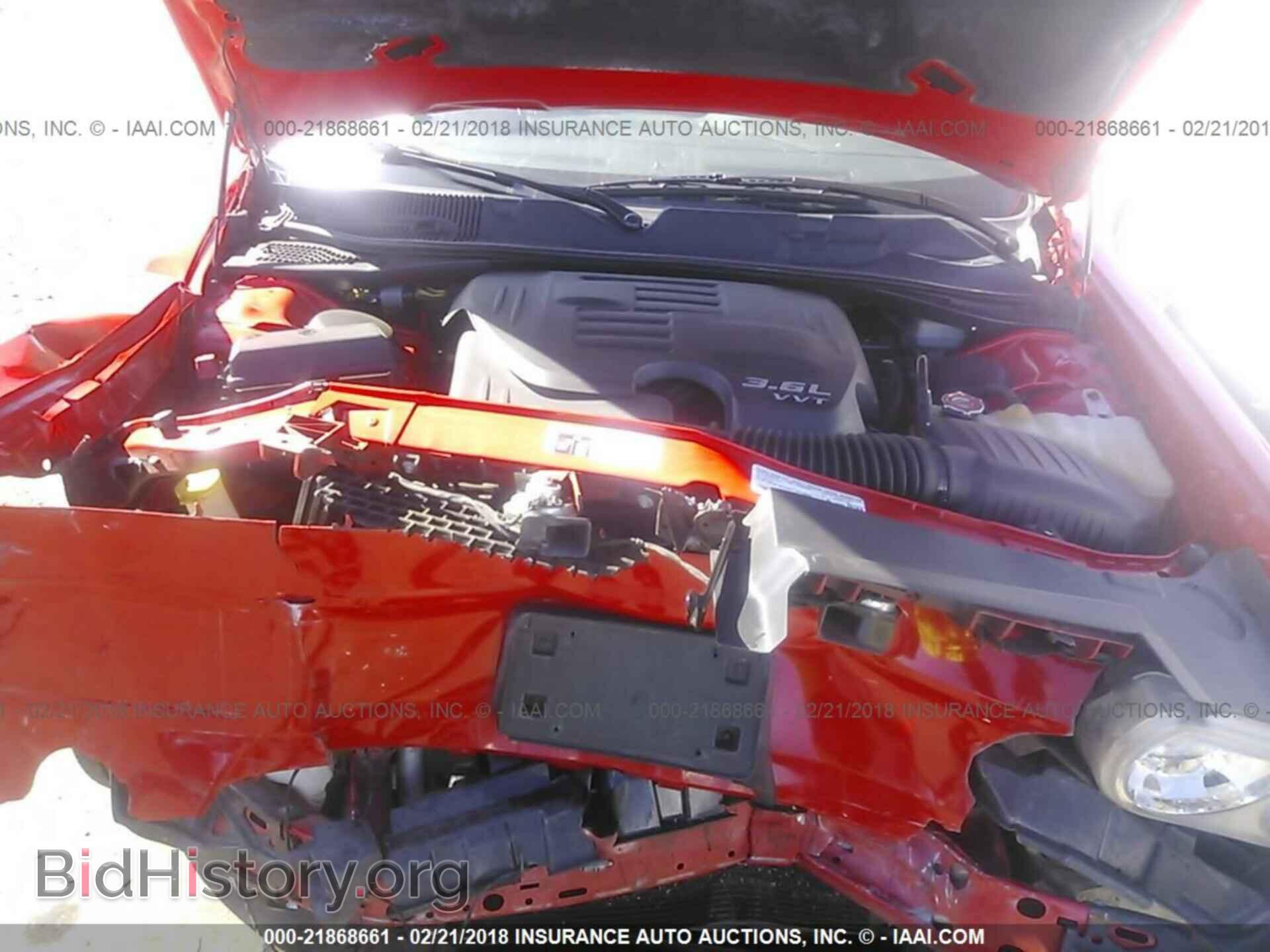 2014 Dodge Challenger - VIN: 2C3CDYAG4EH313118 - Photo 10