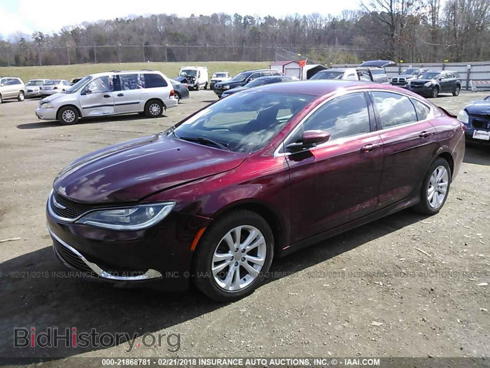 2016 Chrysler 200 - VIN: 1C3CCCAB6GN103897 - Фото 2