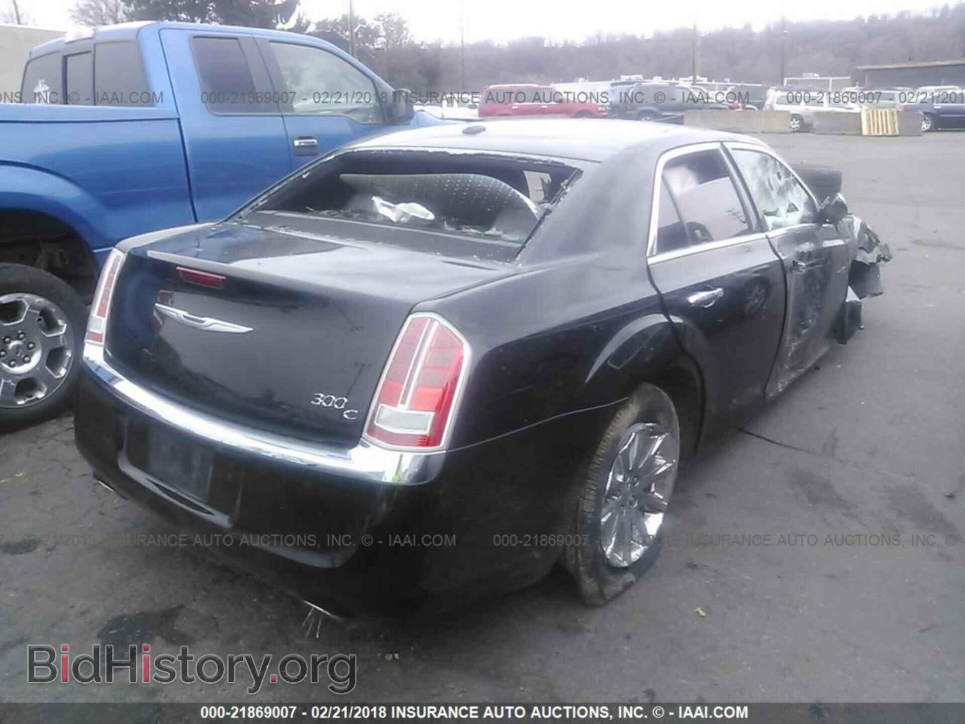 2013 Chrysler 300c - VIN: 2C3CCAET2DH538038 - Фото 4