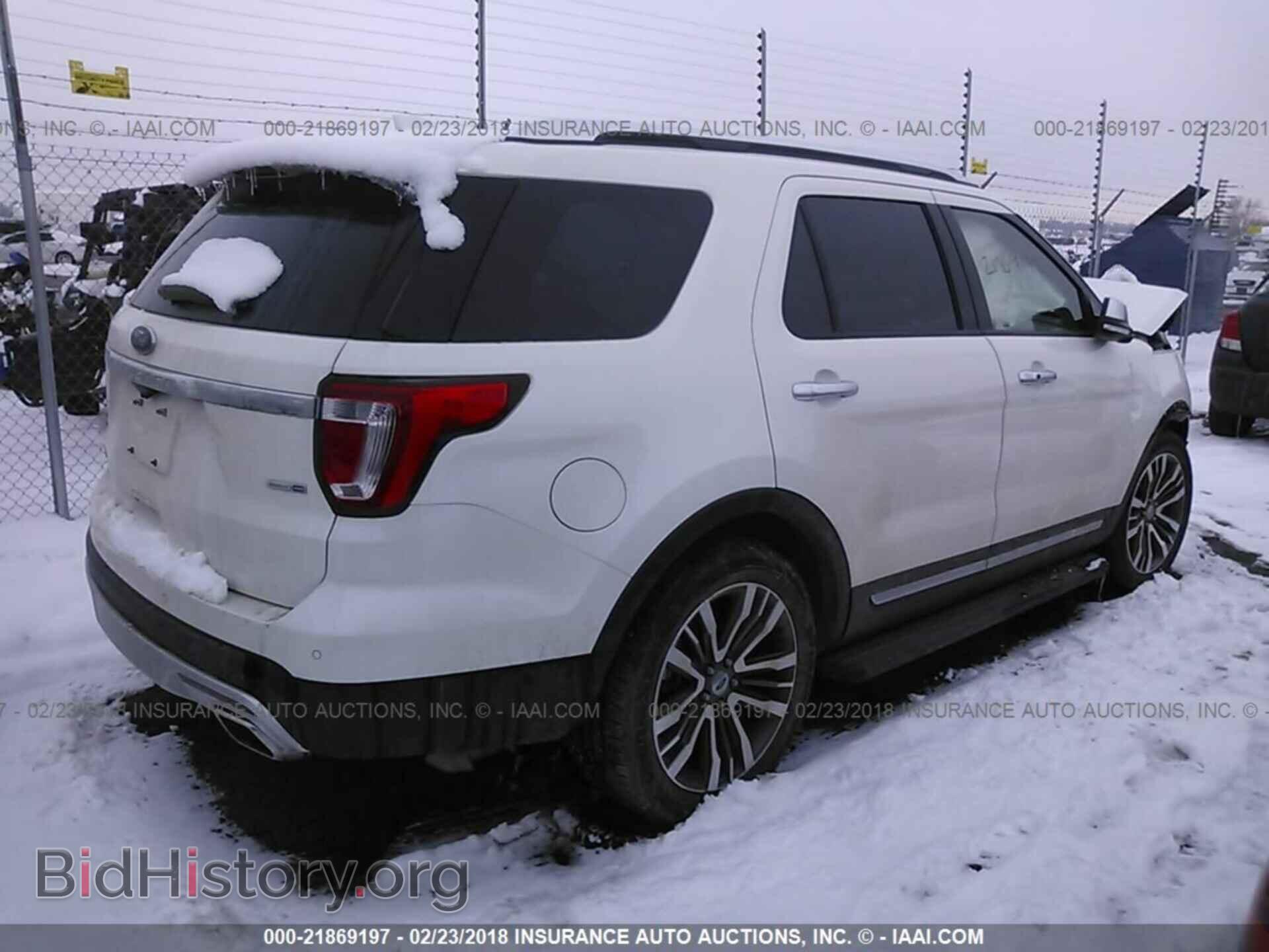 2017 Ford Explorer - VIN: 1FM5K8HT5HGE11647 - Photo 4