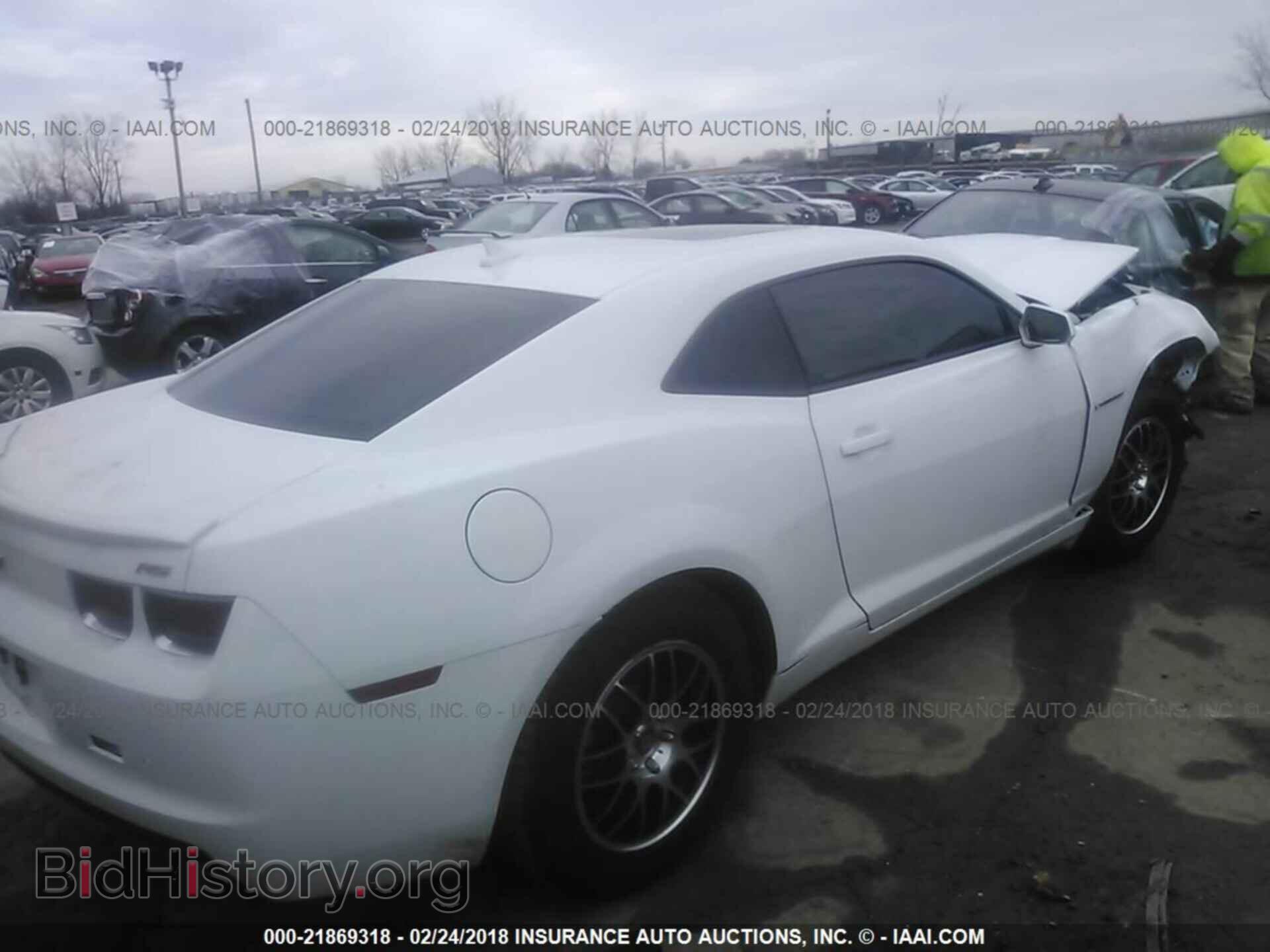 2013 Chevrolet Camaro - VIN: 2G1FC1E38D9185042 - Фото 4