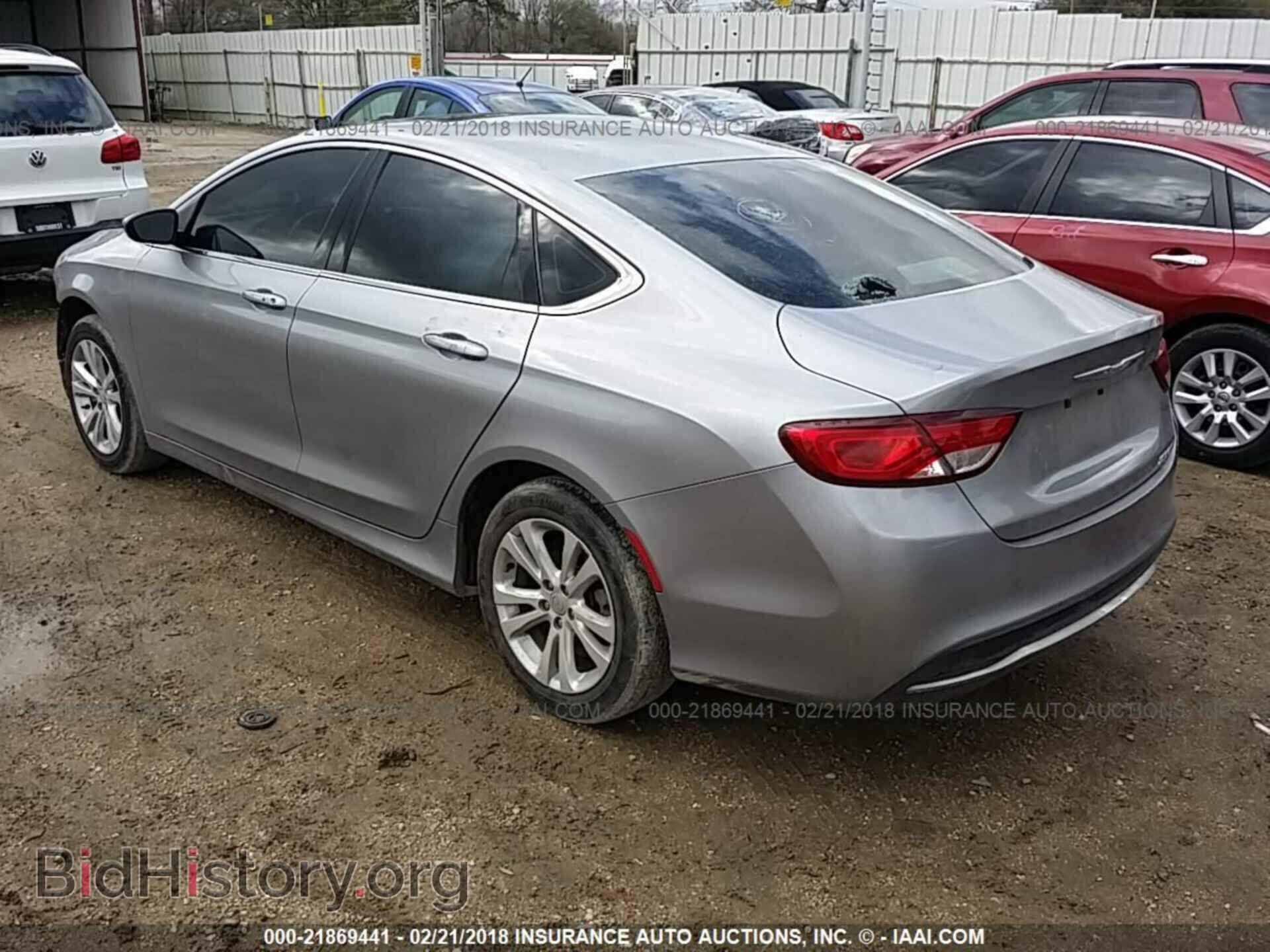 2015 Chrysler 200 - VIN: 1C3CCCAB4FN657311 - Фото 3