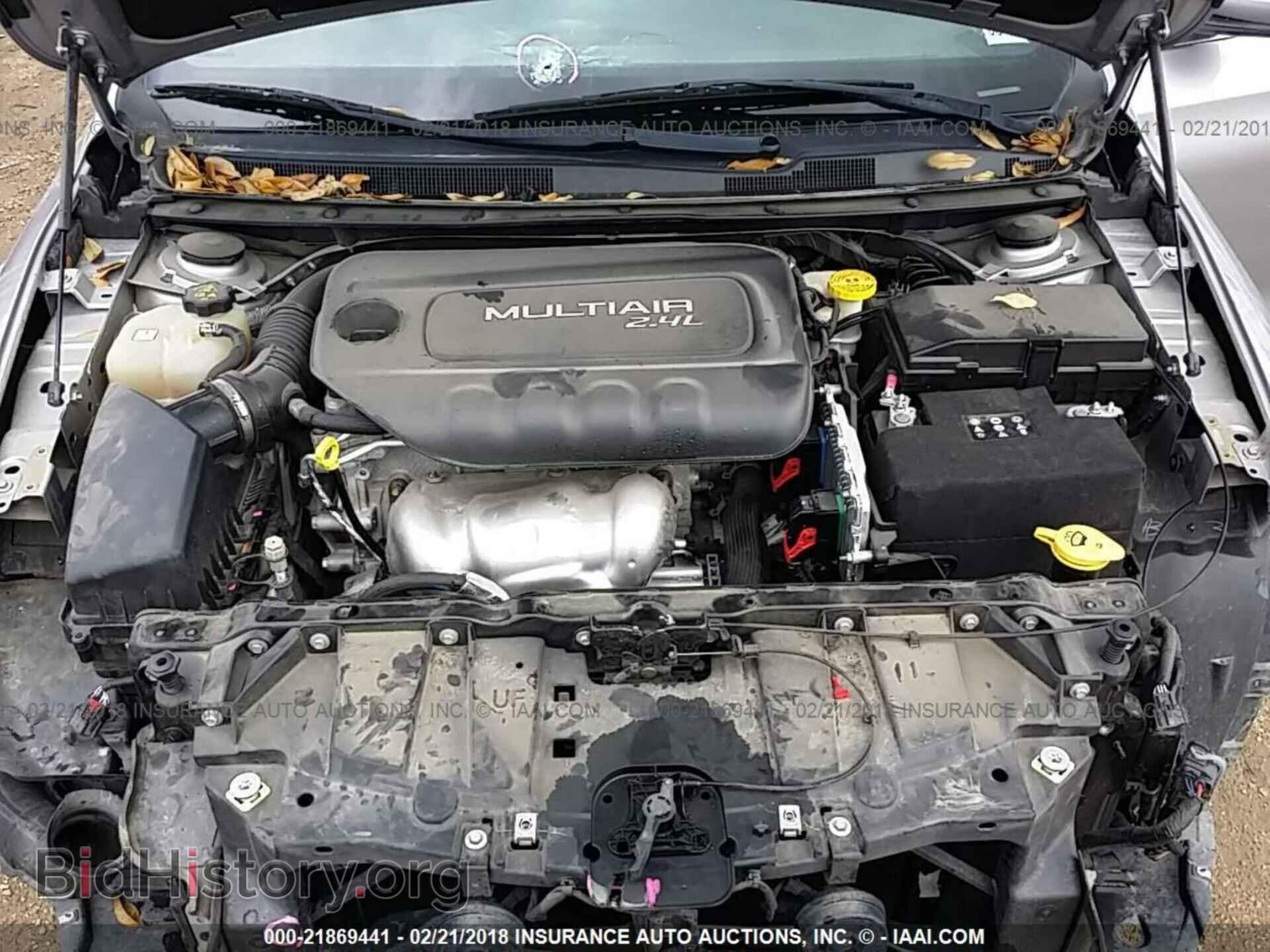 2015 Chrysler 200 - VIN: 1C3CCCAB4FN657311 - Фото 10