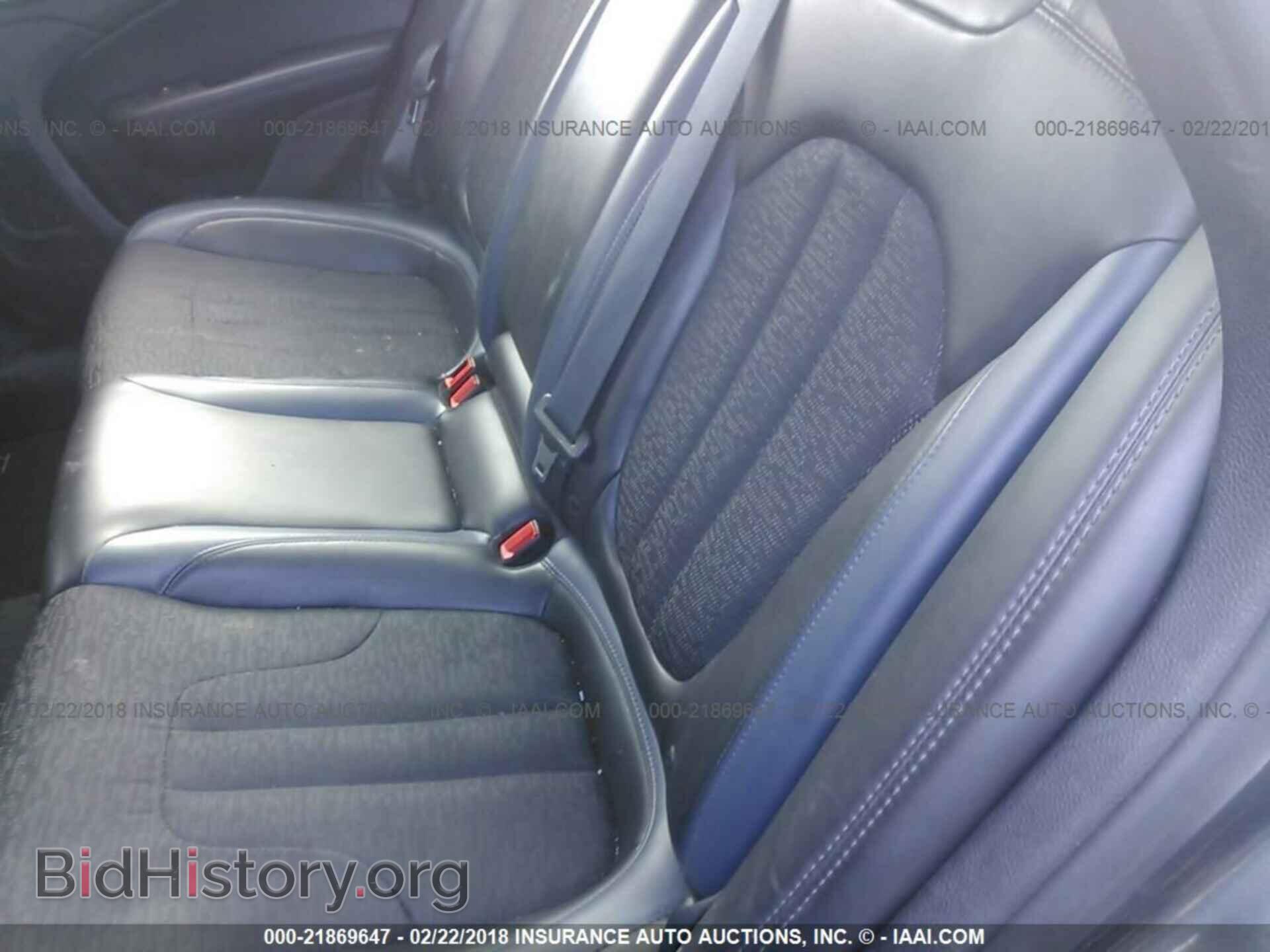 2015 Chrysler 200 - VIN: 1C3CCCBB8FN647962 - Photo 8
