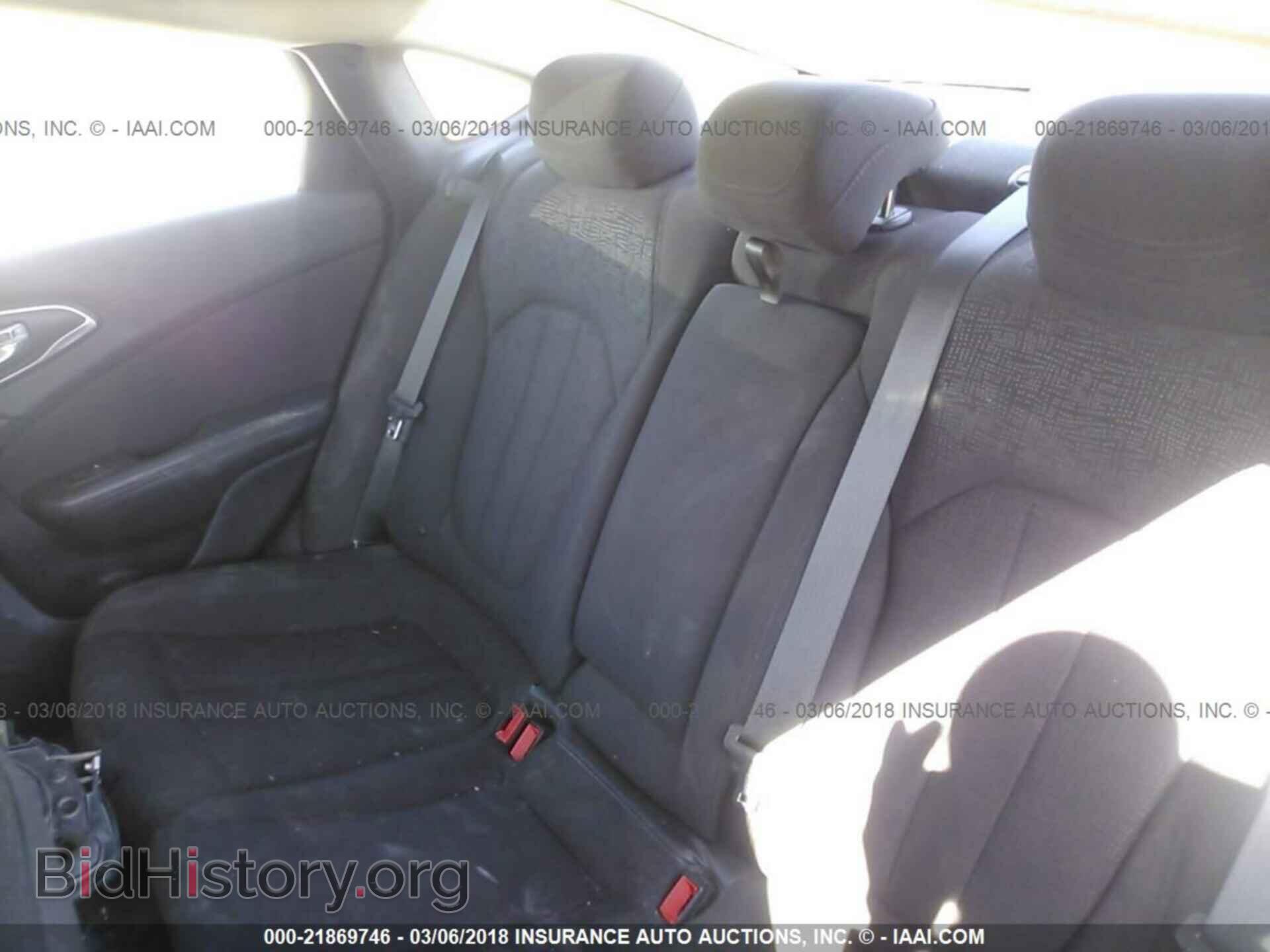 2015 Chrysler 200 - VIN: 1C3CCCAB8FN712892 - Photo 8