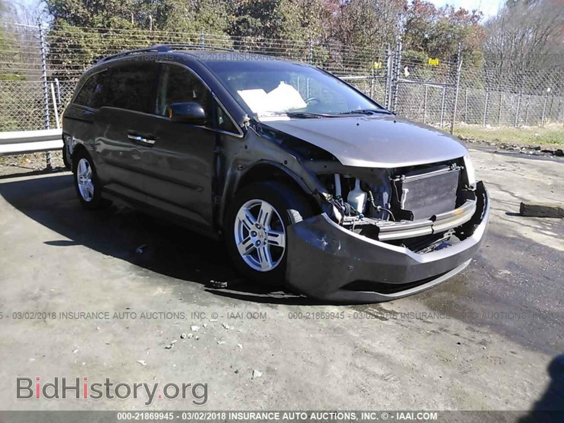 Photo 5FNRL5H92BB063961 - Honda Odyssey 2011