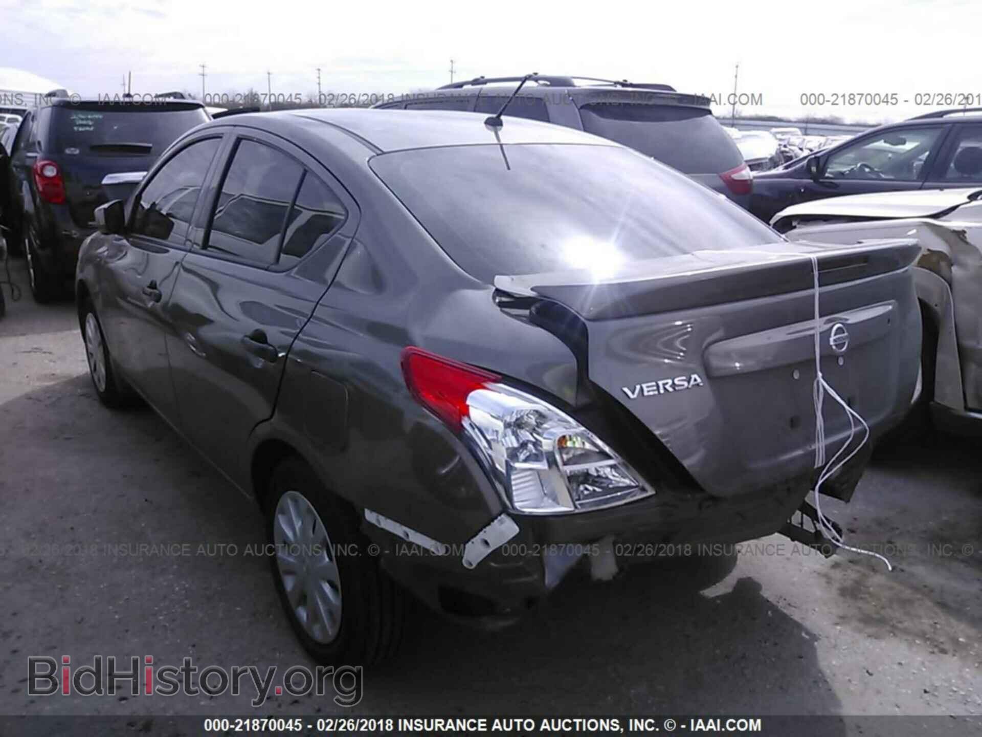 2017 Nissan Versa - VIN: 3N1CN7AP6HL846377 - Фото 3