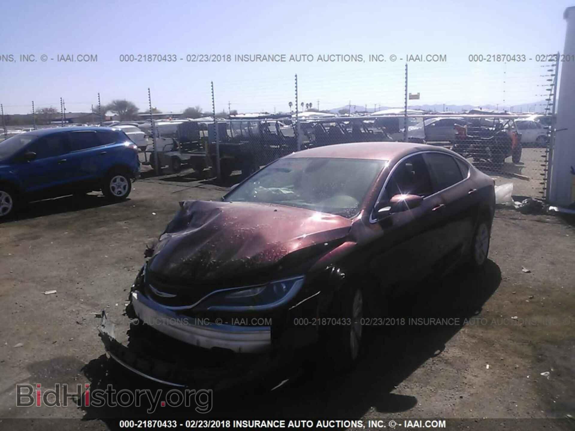 2015 Chrysler 200 - VIN: 1C3CCCAB5FN541356 - Фото 2
