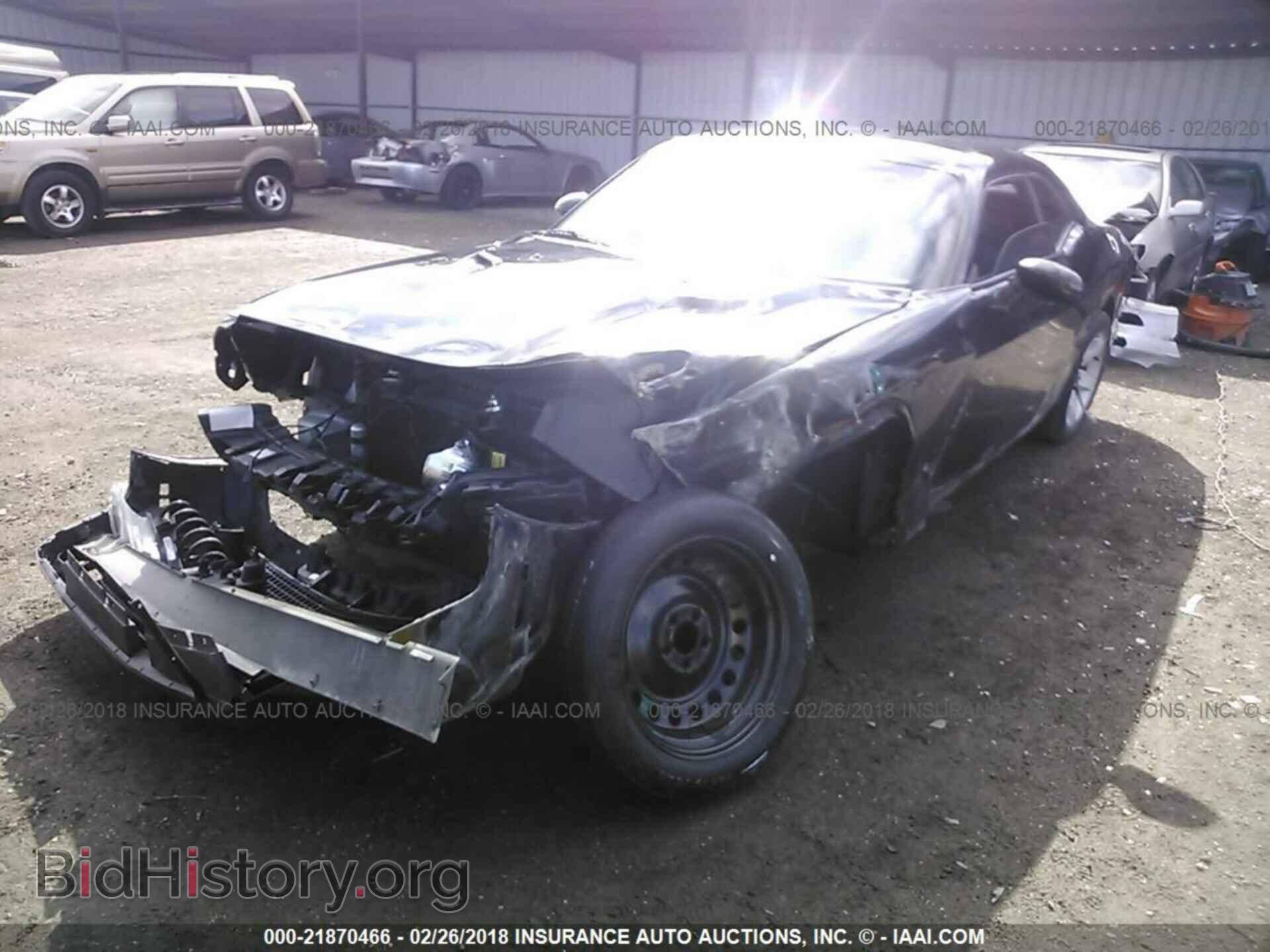 2012 Dodge Challenger - VIN: 2C3CDYAG2CH236648 - Photo 2