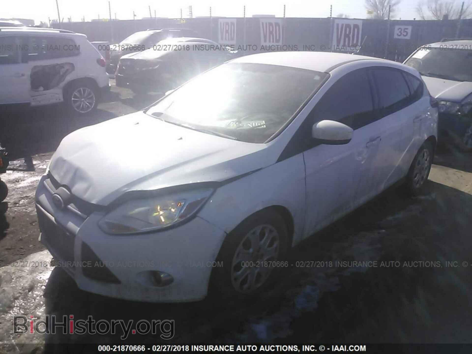 2012 Ford Focus - VIN: 1FAHP3K21CL344122 - Photo 2