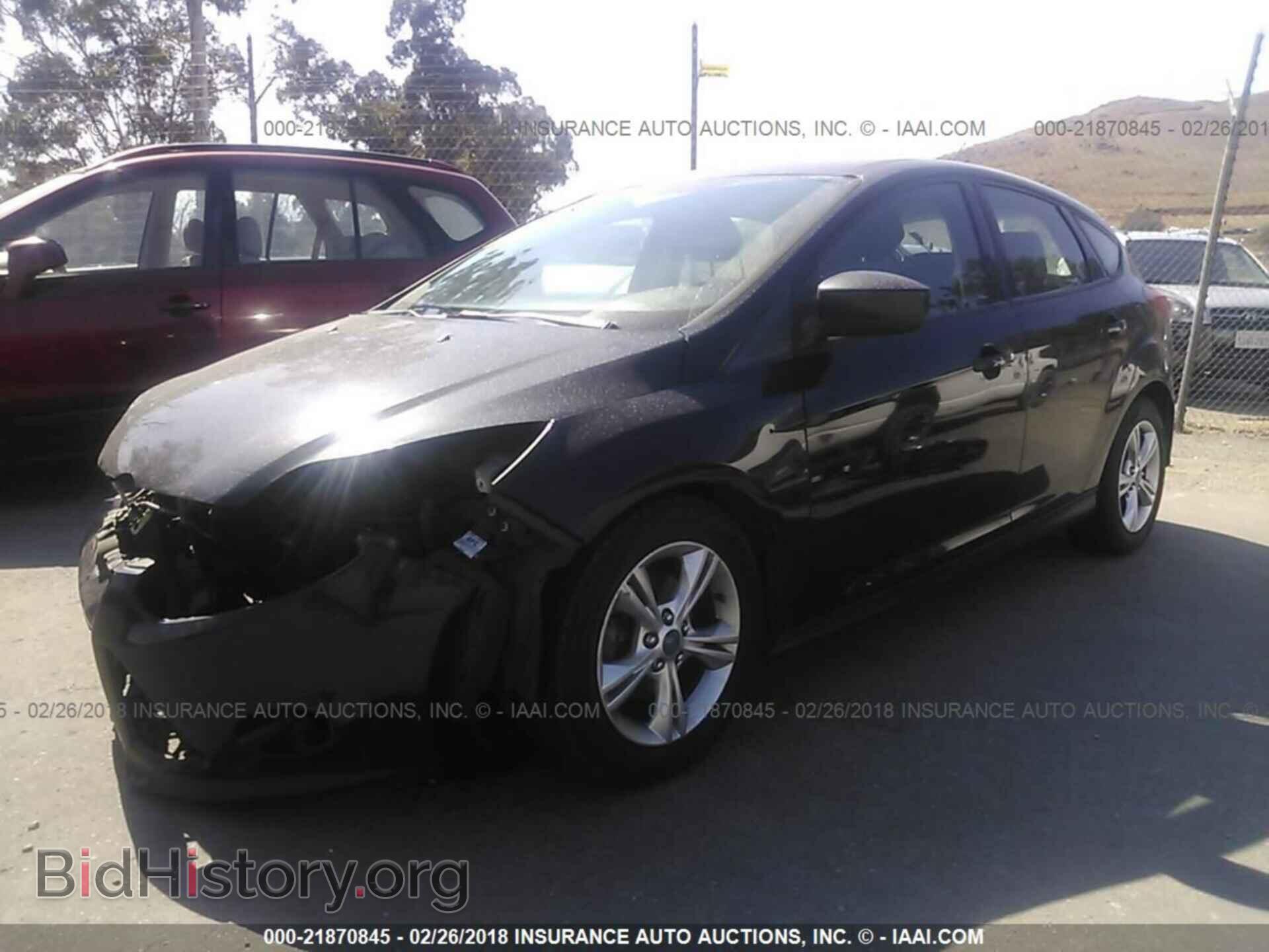 2012 Ford Focus - VIN: 1FAHP3K21CL161397 - Photo 2