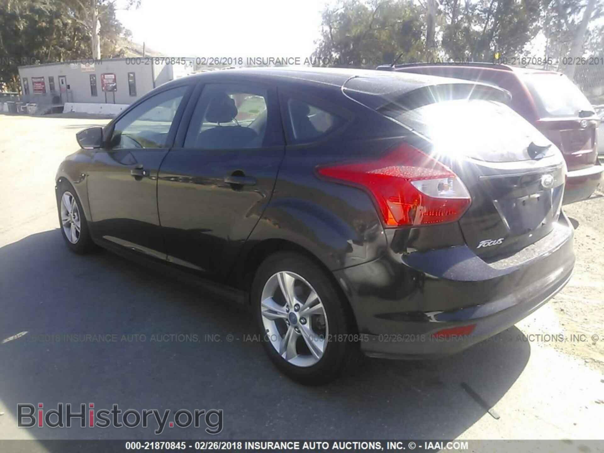 2012 Ford Focus - VIN: 1FAHP3K21CL161397 - Photo 3