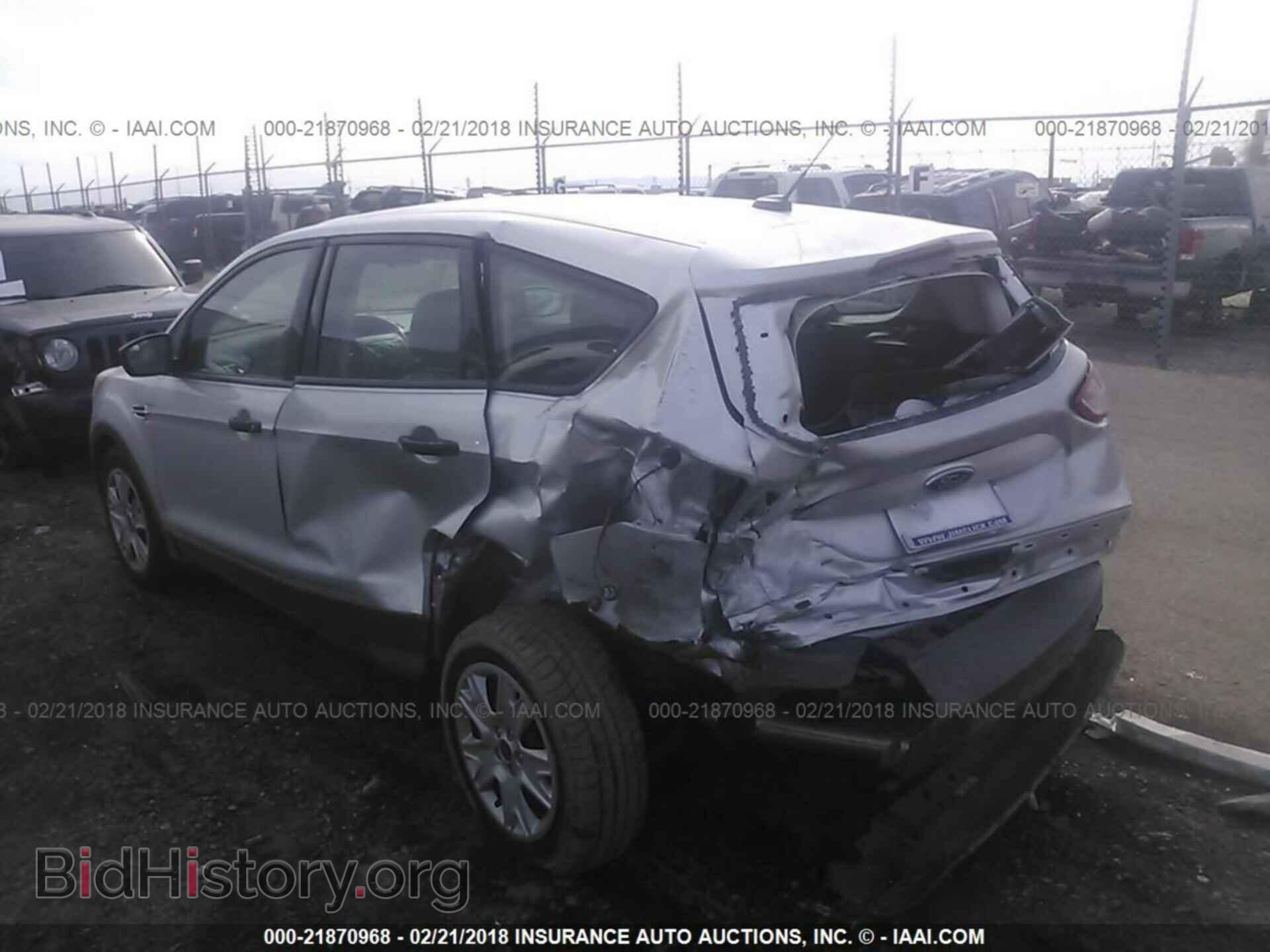 2014 Ford Escape - VIN: 1FMCU0F71EUD25242 - Photo 3