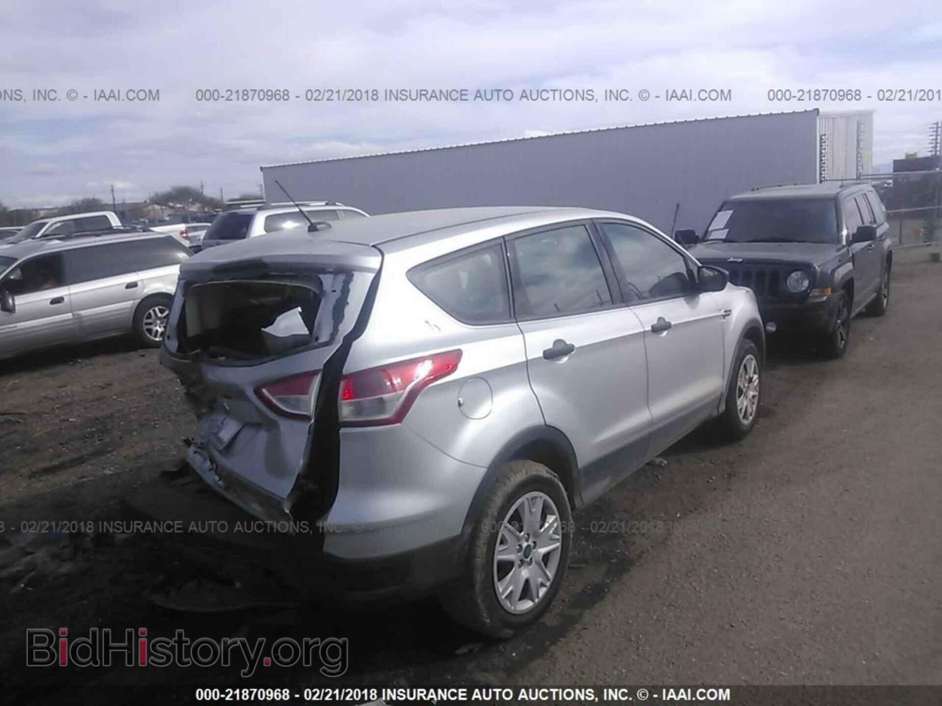 2014 Ford Escape - VIN: 1FMCU0F71EUD25242 - Photo 4