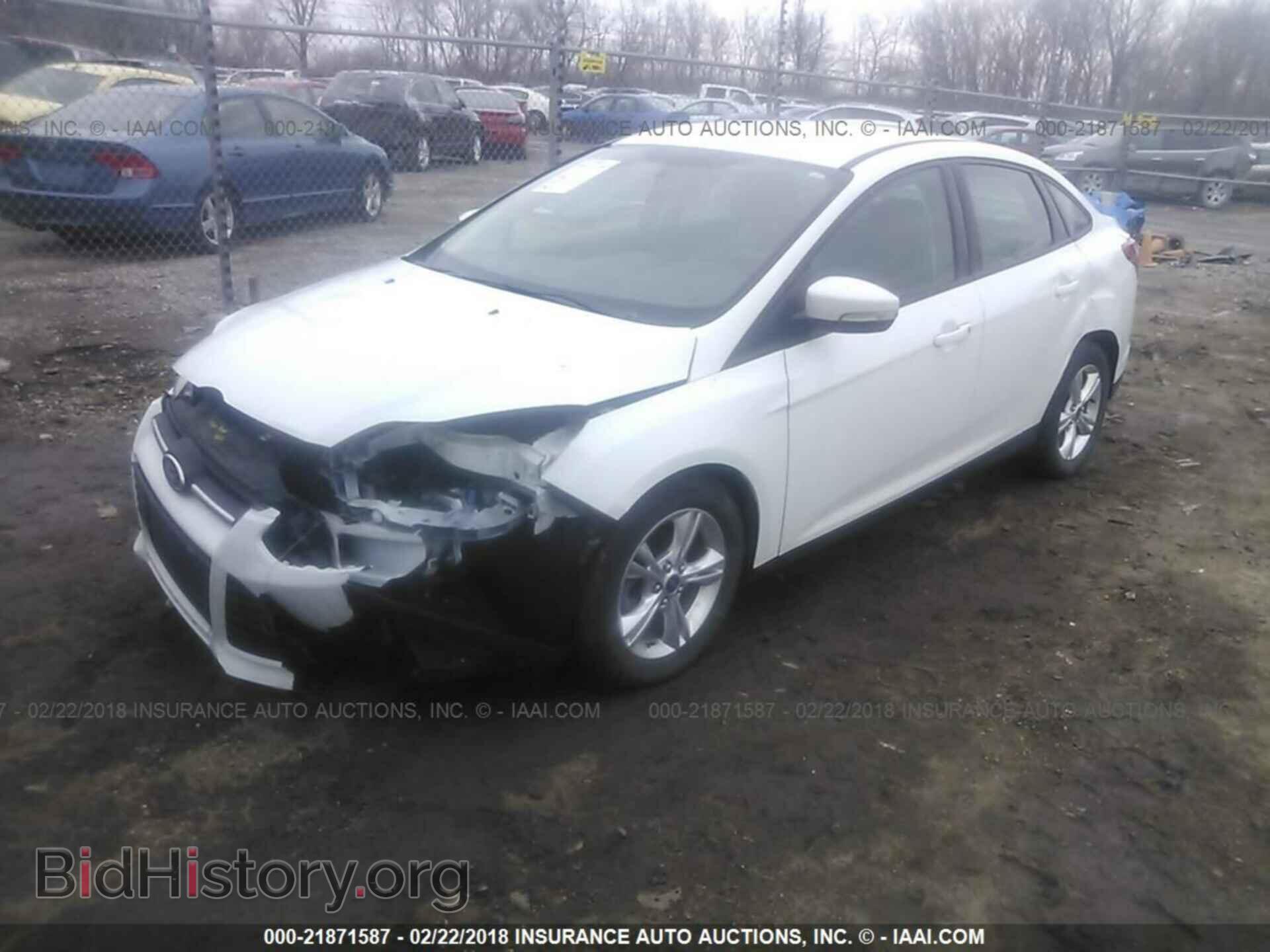 2013 Ford Focus - VIN: 1FADP3F24DL362897 - Photo 2