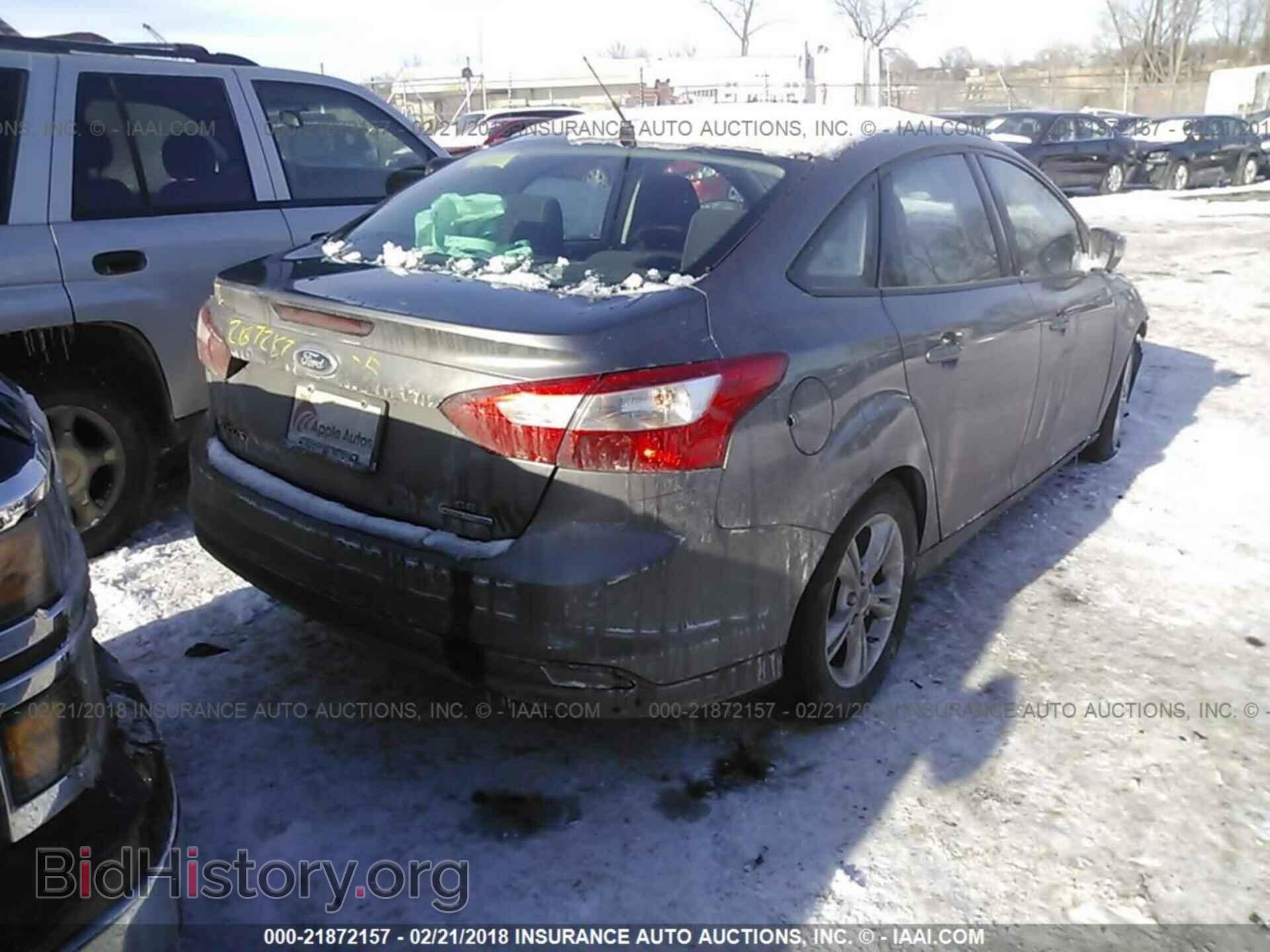 2014 Ford Focus - VIN: 1FADP3F22EL461185 - Фото 4