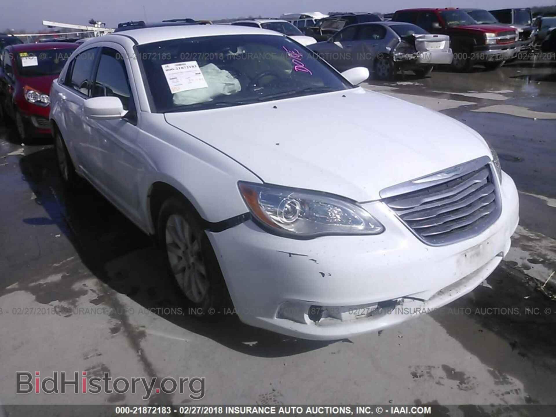 Photo 1C3CCBBB6DN579071 - Chrysler 200 2013