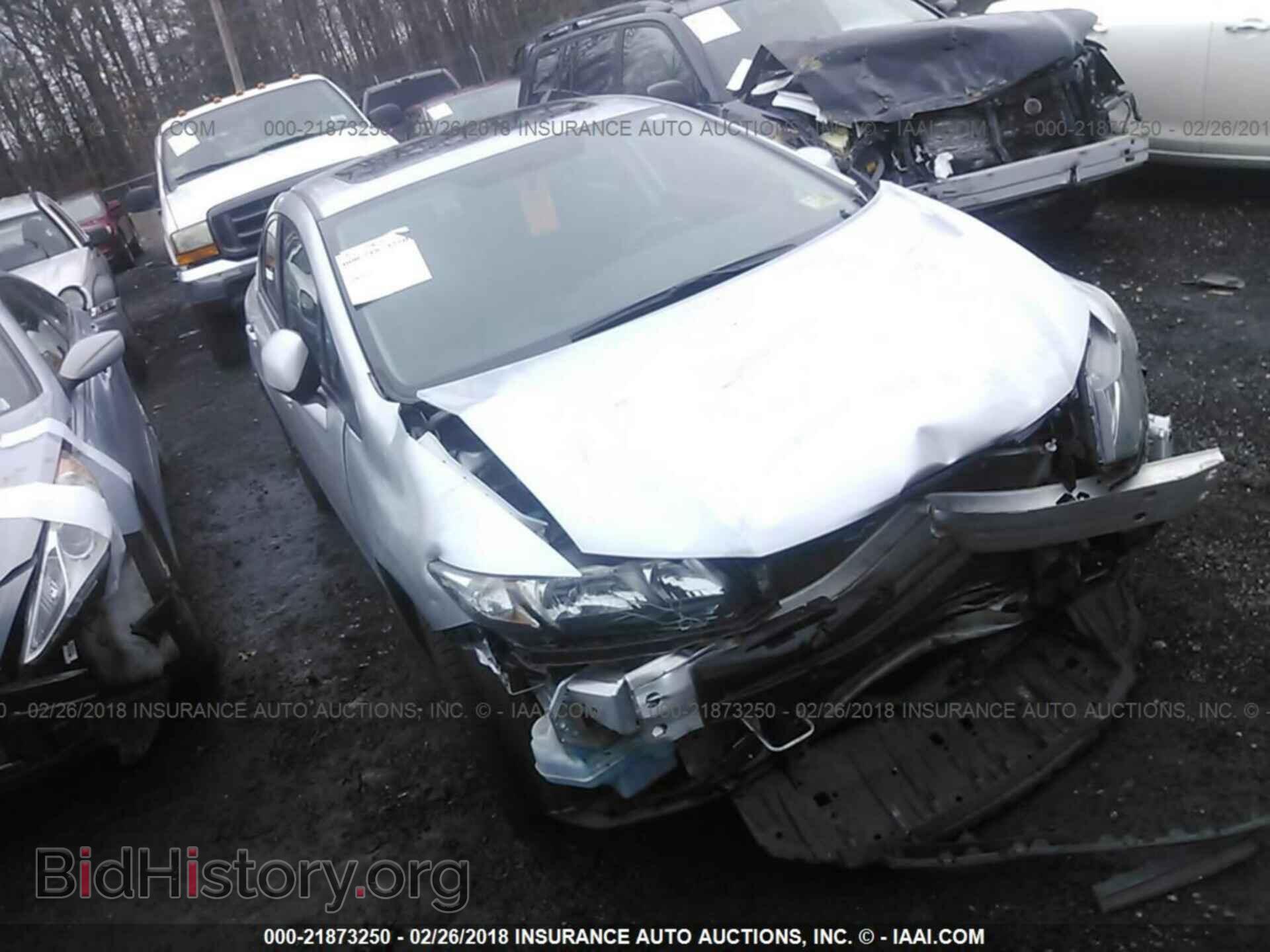 Фотография 19XFB2F82DE226308 - Honda Civic 2013