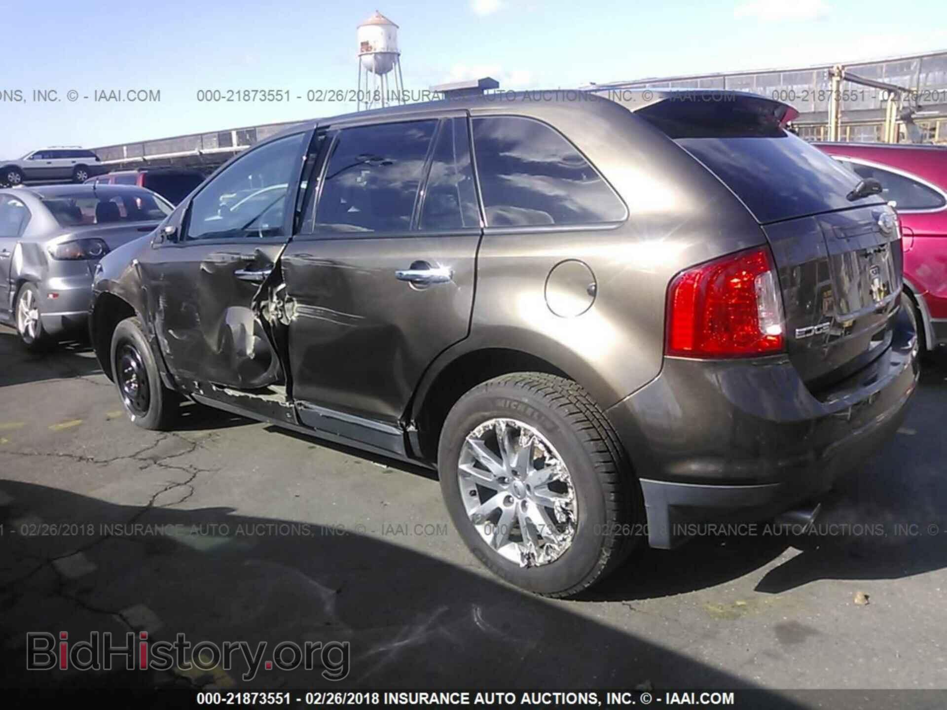 2011 Ford Edge - VIN: 2FMDK4JCXBBA57105 - Photo 3
