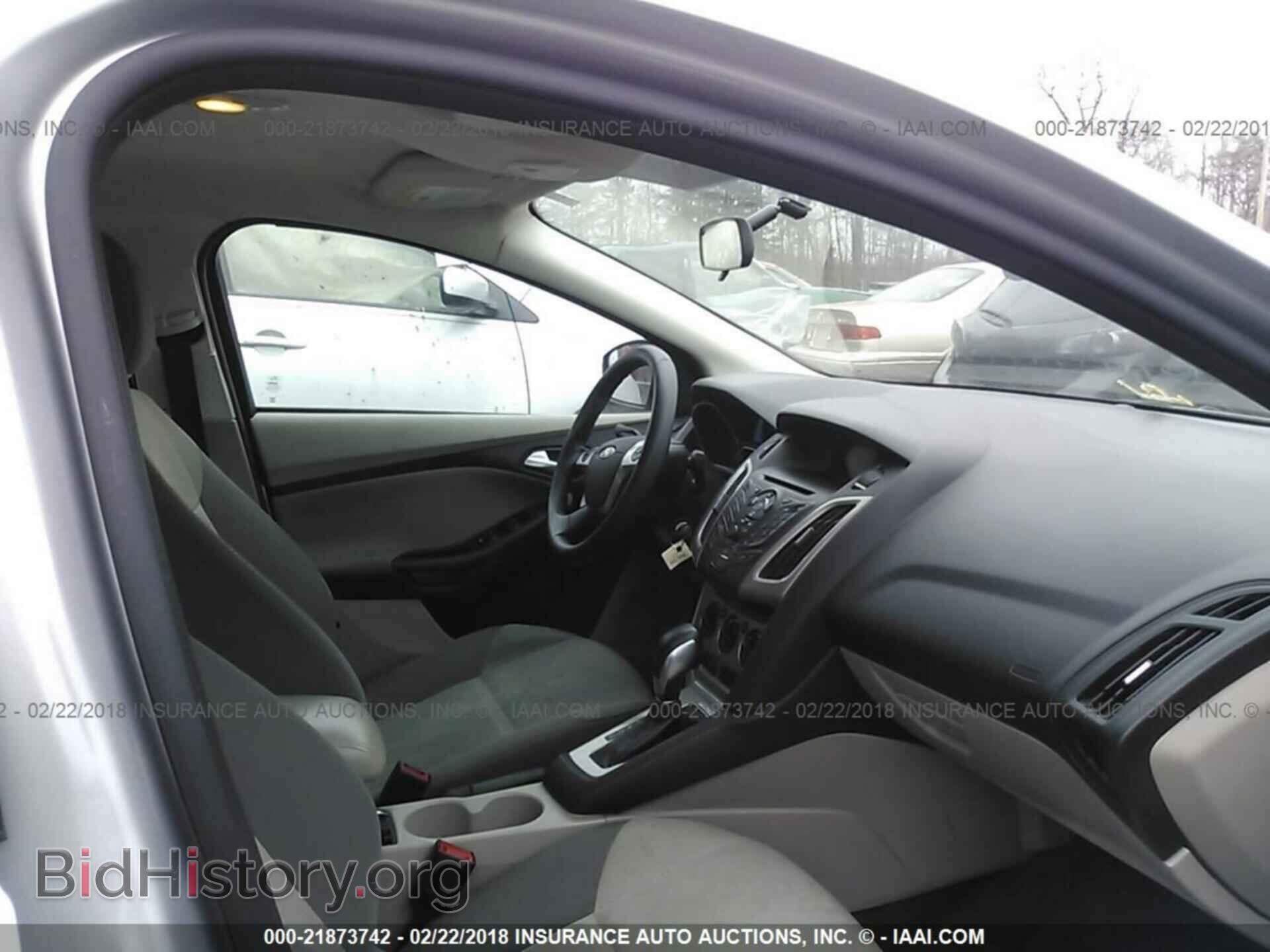 2014 Ford Focus - VIN: 1FADP3F28EL146990 - Фото 5