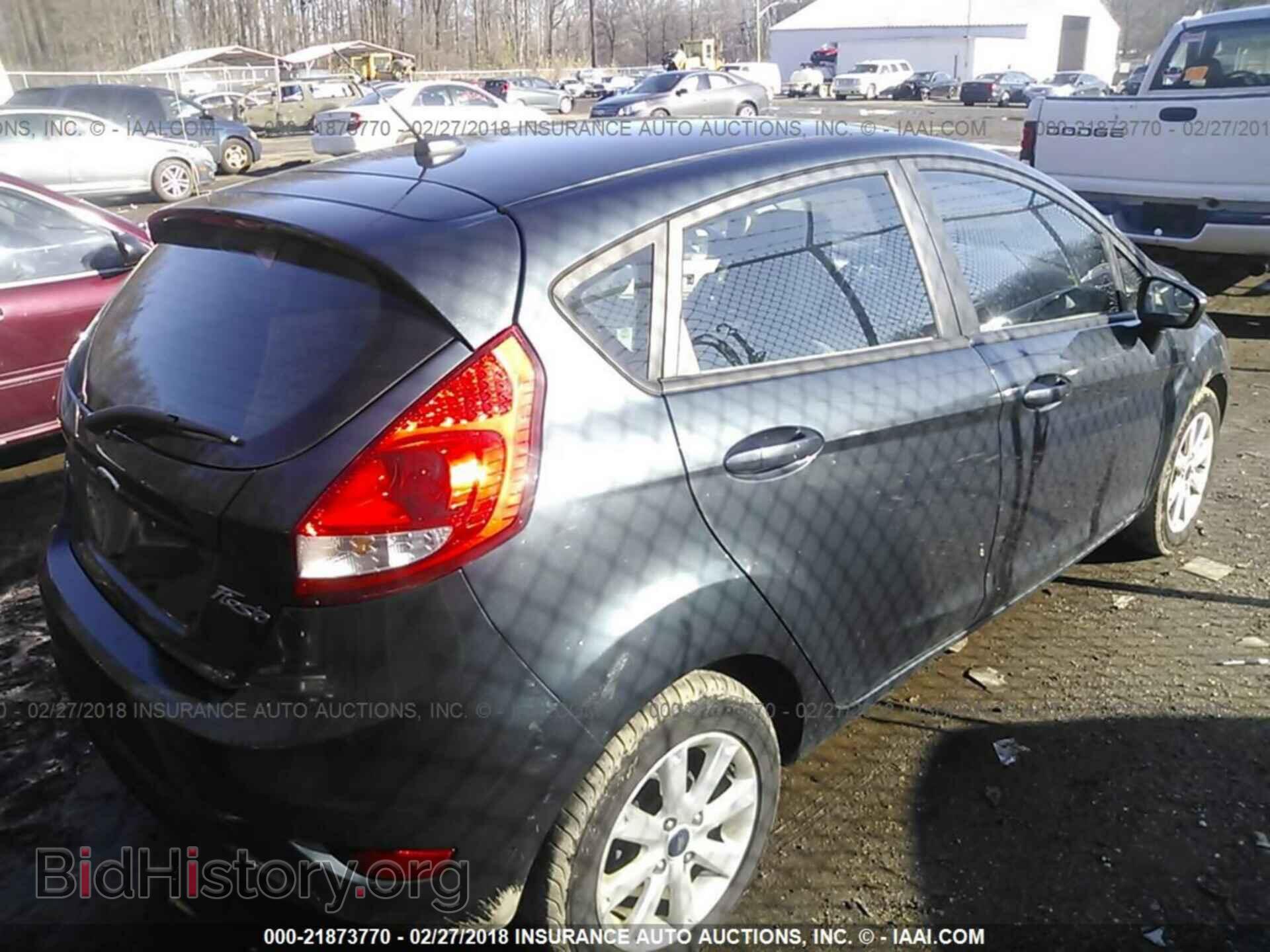 2011 Ford Fiesta - VIN: 3FADP4EJXBM196055 - Фото 4