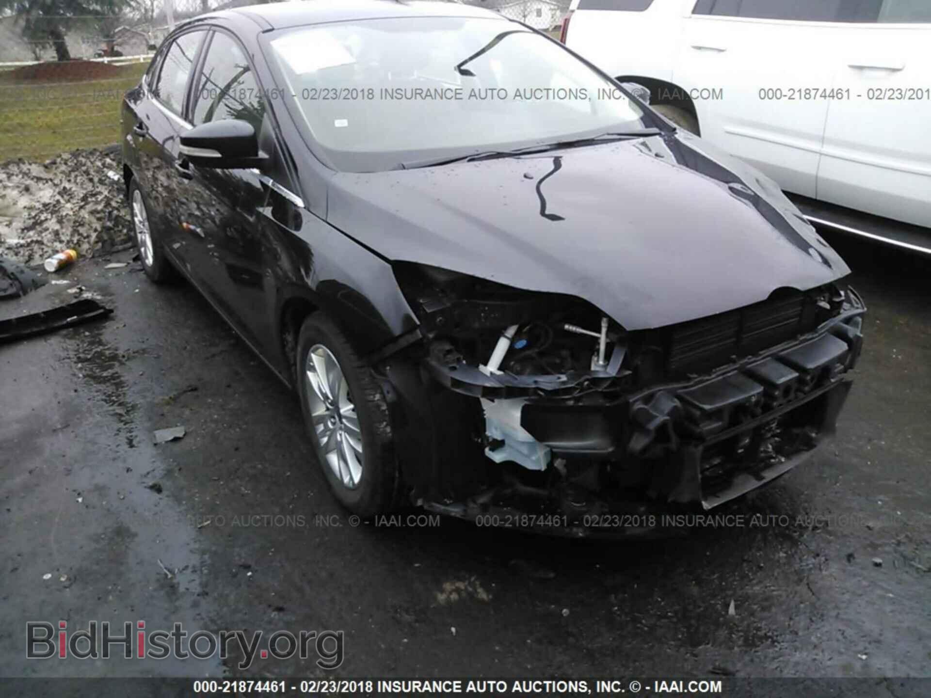 2012 Ford Focus - VIN: 1FAHP3H25CL405608 - Фото 2