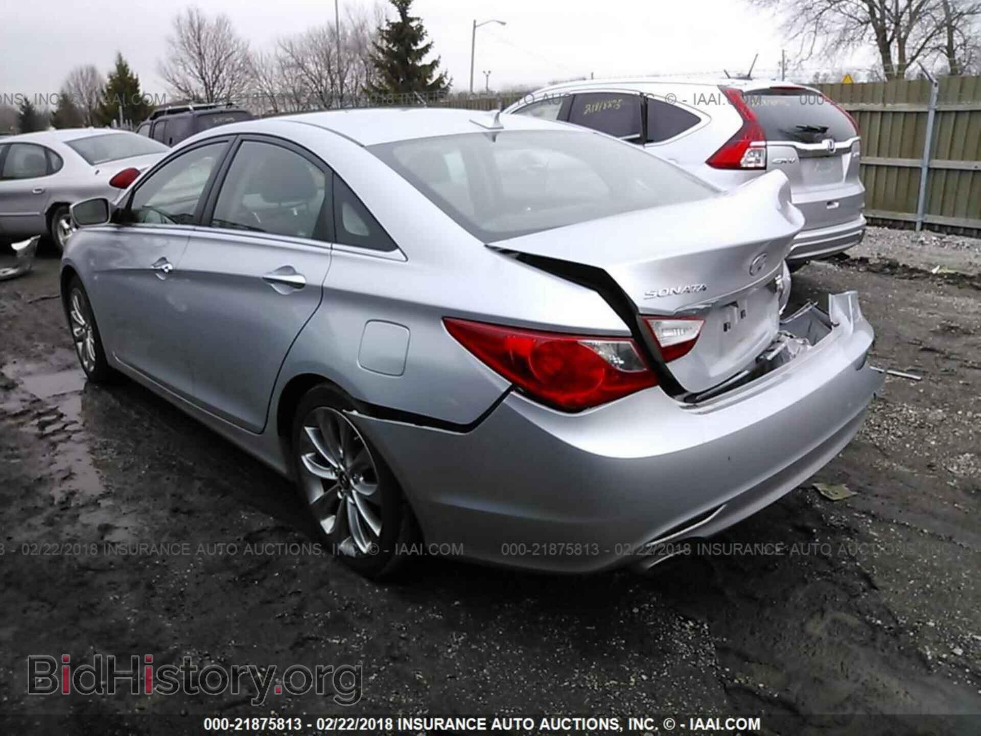 2012 Hyundai Sonata - VIN: 5NPEC4AC4CH332401 - Фото 3
