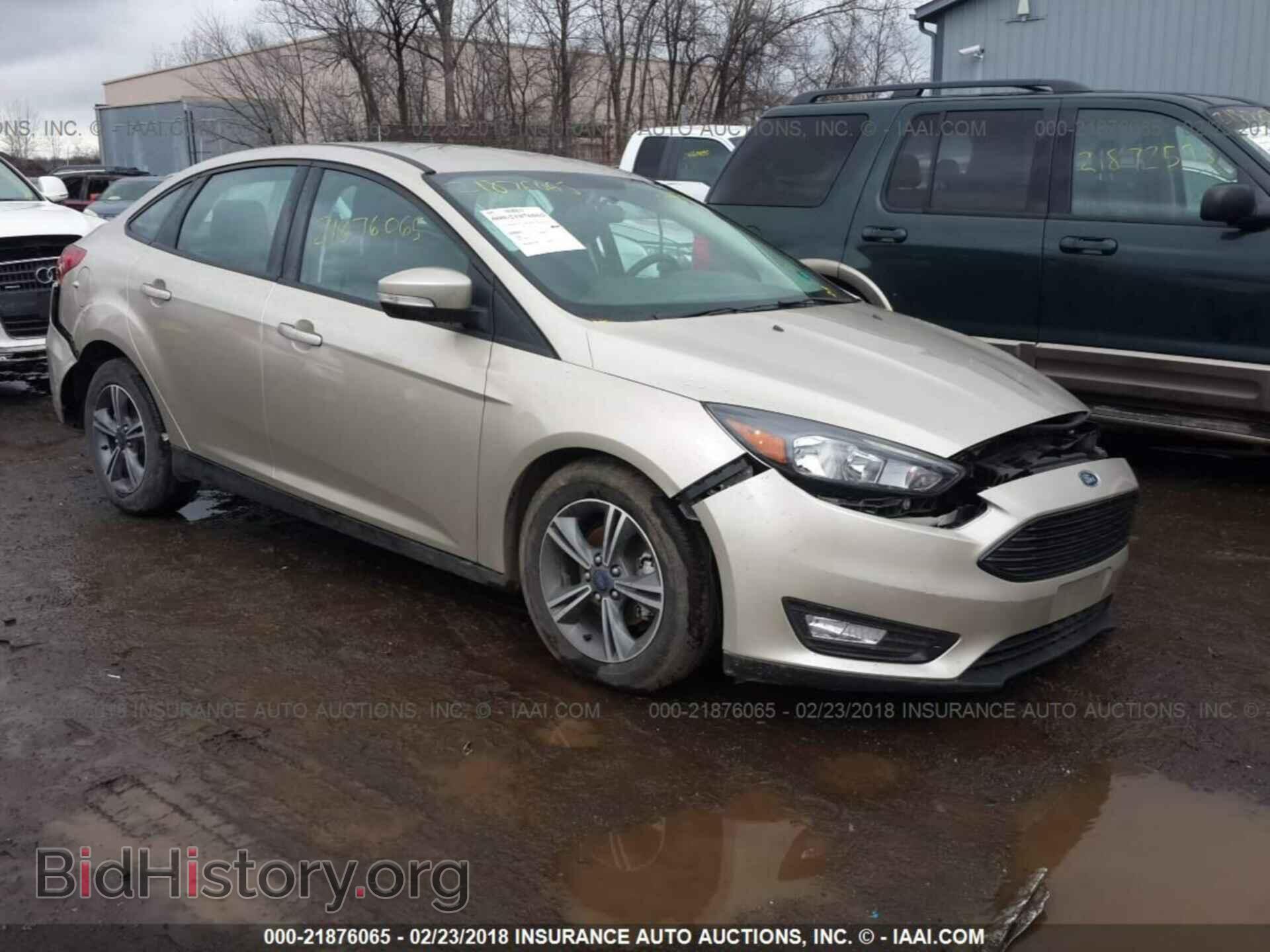 Photo 1FADP3FE3HL313013 - Ford Focus 2017
