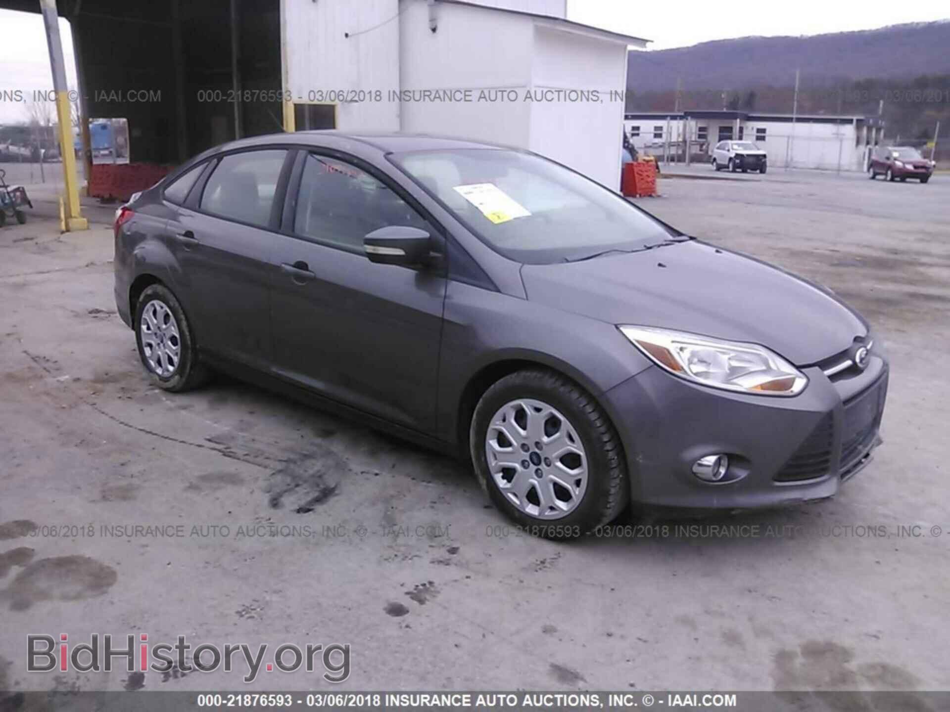 Photo 1FAHP3F25CL265112 - Ford Focus 2012