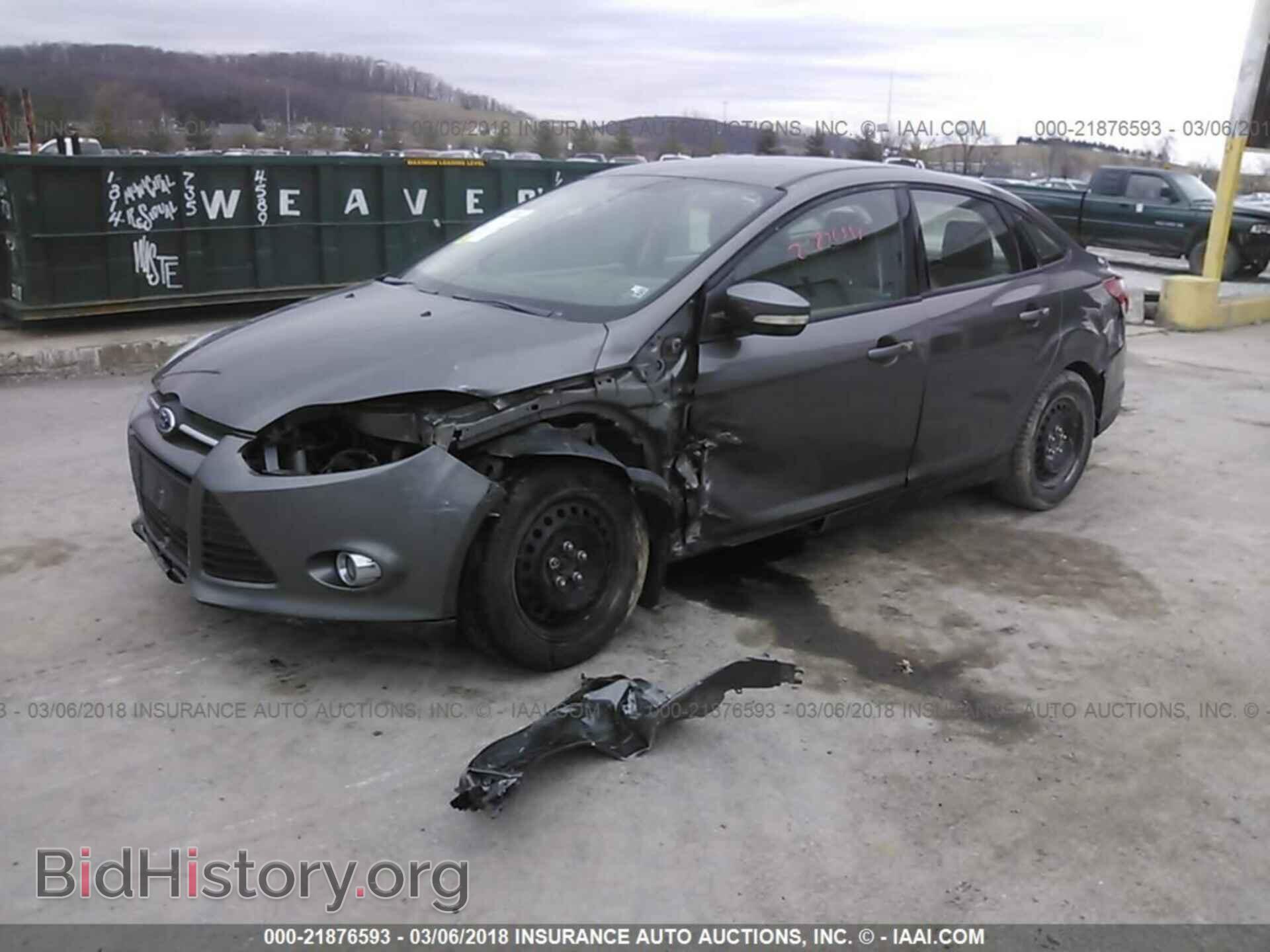 2012 Ford Focus - VIN: 1FAHP3F25CL265112 - Photo 2