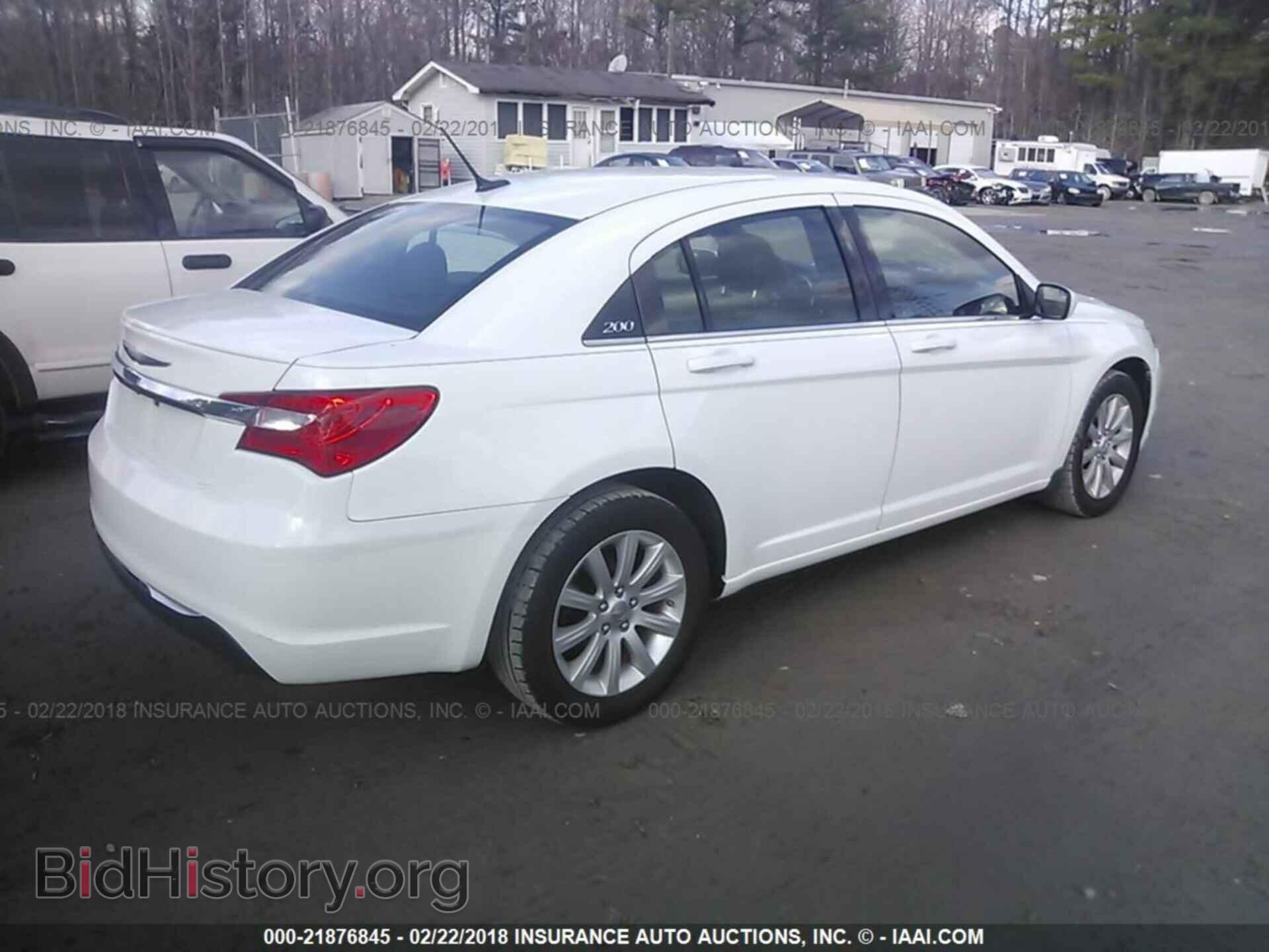 2012 Chrysler 200 - VIN: 1C3CCBBB2CN104628 - Фото 4