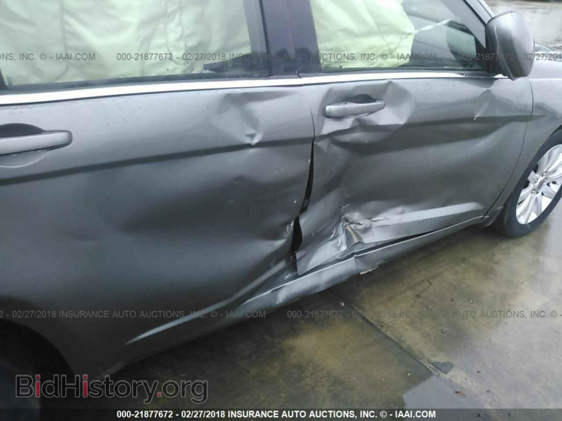 2013 Chrysler 200 - VIN: 1C3CCBBB8DN579153 - Фото 6