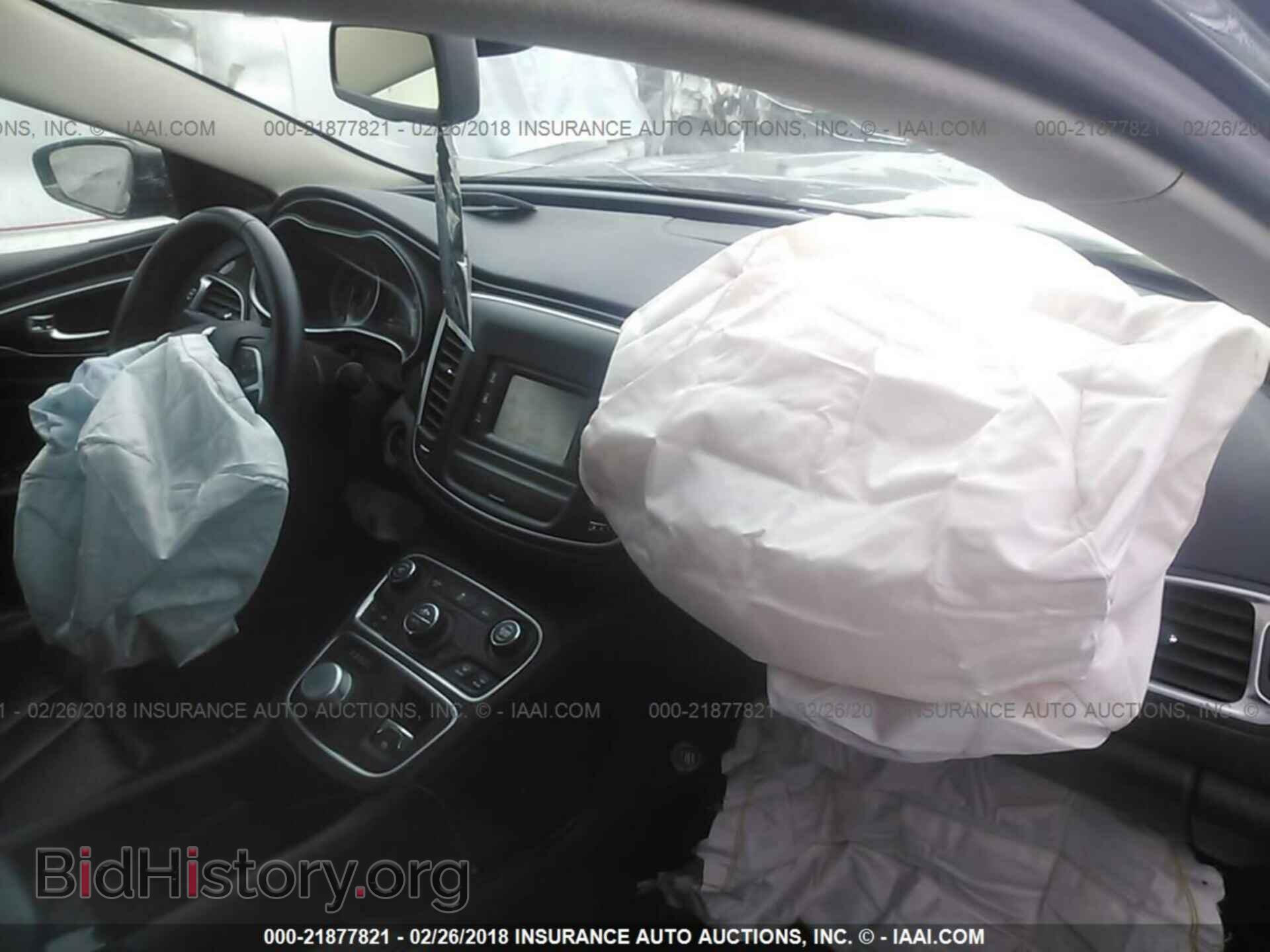 2015 Chrysler 200 - VIN: 1C3CCCCB3FN545533 - Photo 5