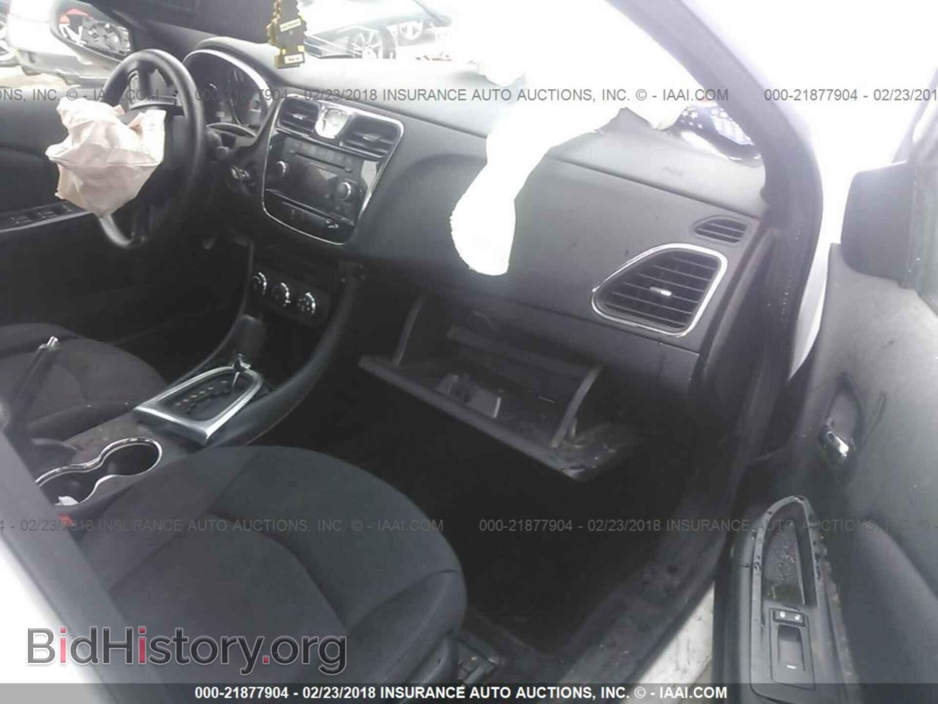 2013 Chrysler 200 - VIN: 1C3CCBAB2DN671005 - Photo 5