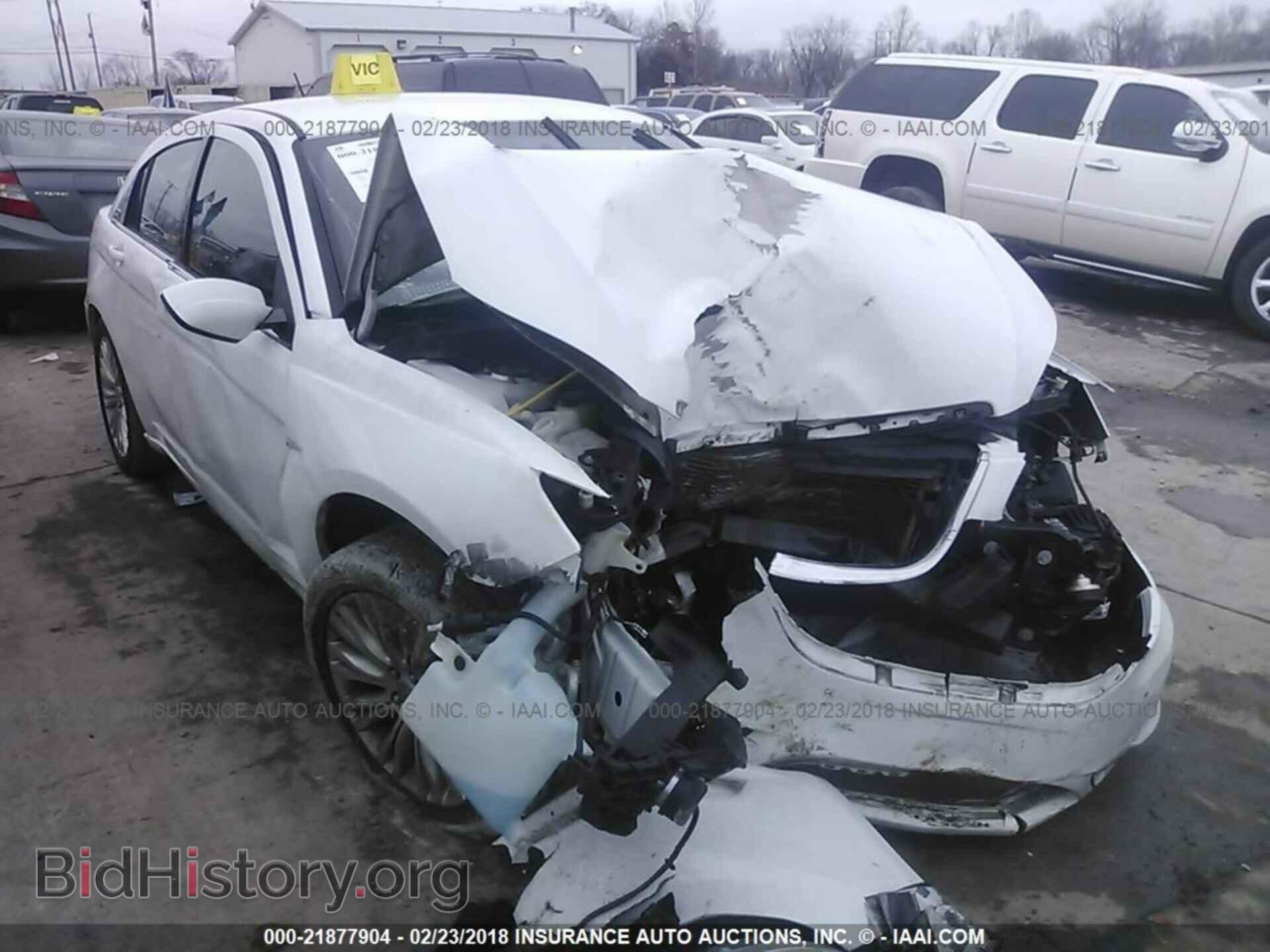 2013 Chrysler 200 - VIN: 1C3CCBAB2DN671005 - Photo 6