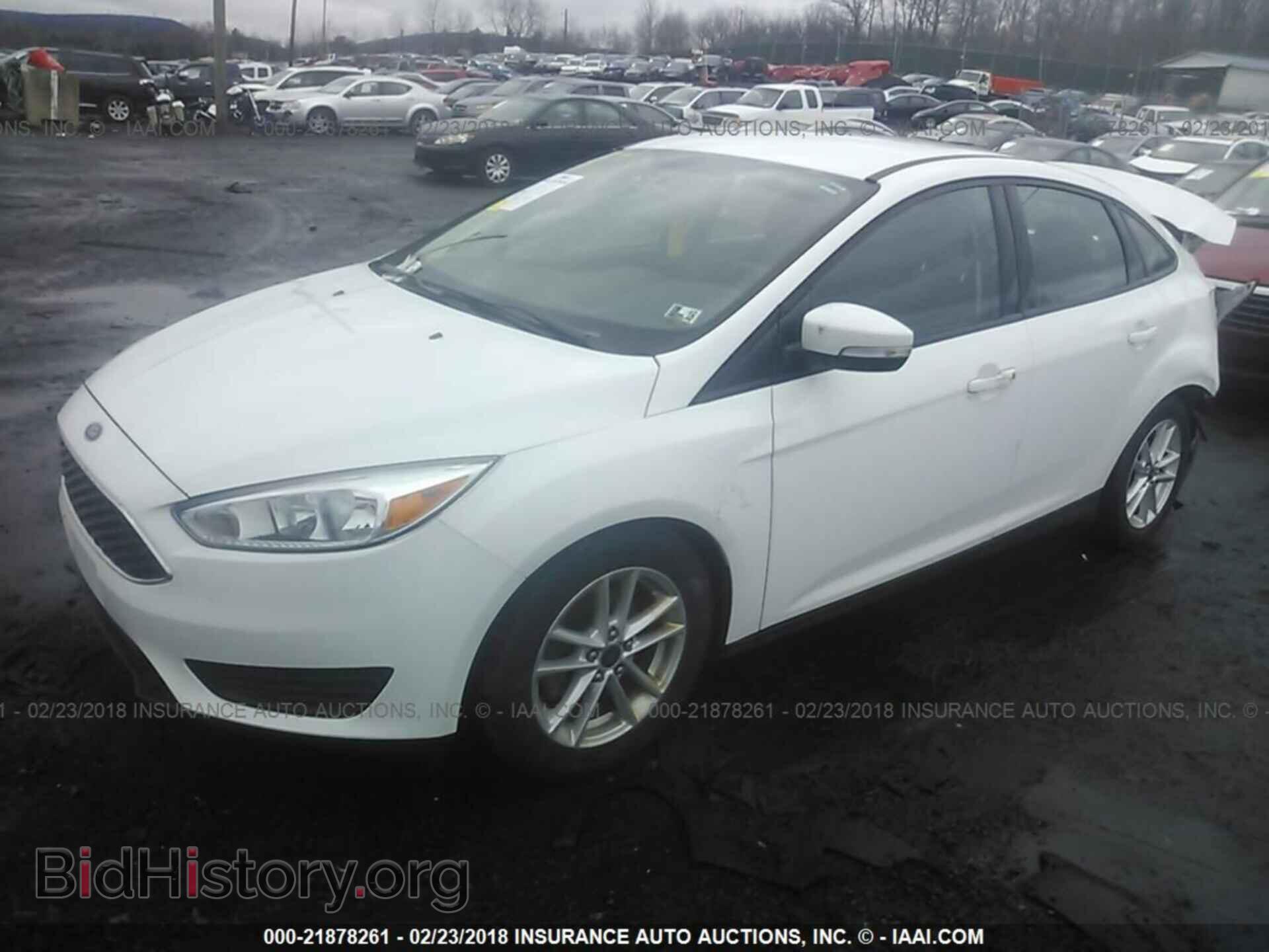2016 Ford Focus - VIN: 1FADP3F25GL248671 - Фото 2