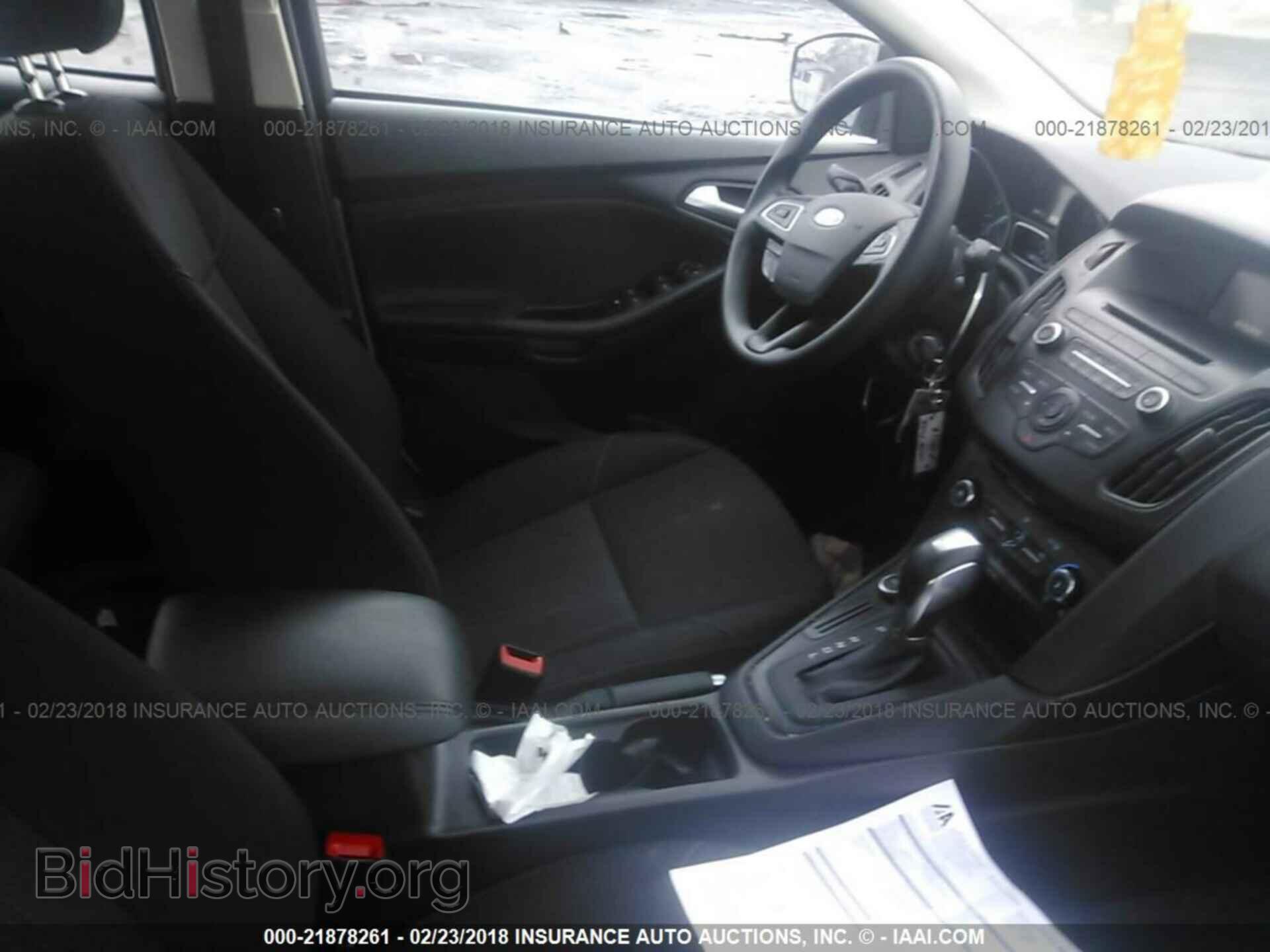 2016 Ford Focus - VIN: 1FADP3F25GL248671 - Фото 5