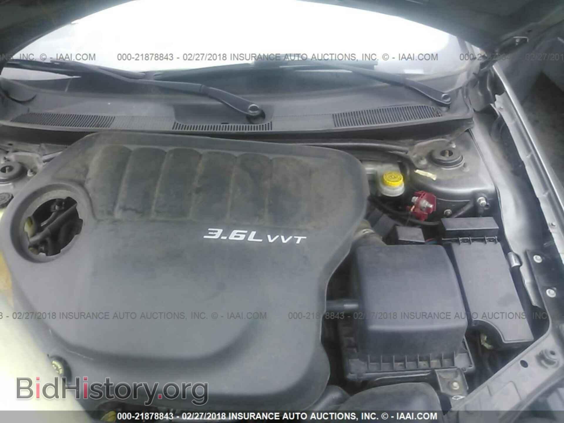 2013 Chrysler 200 - VIN: 1C3CCBBG4DN623886 - Photo 10