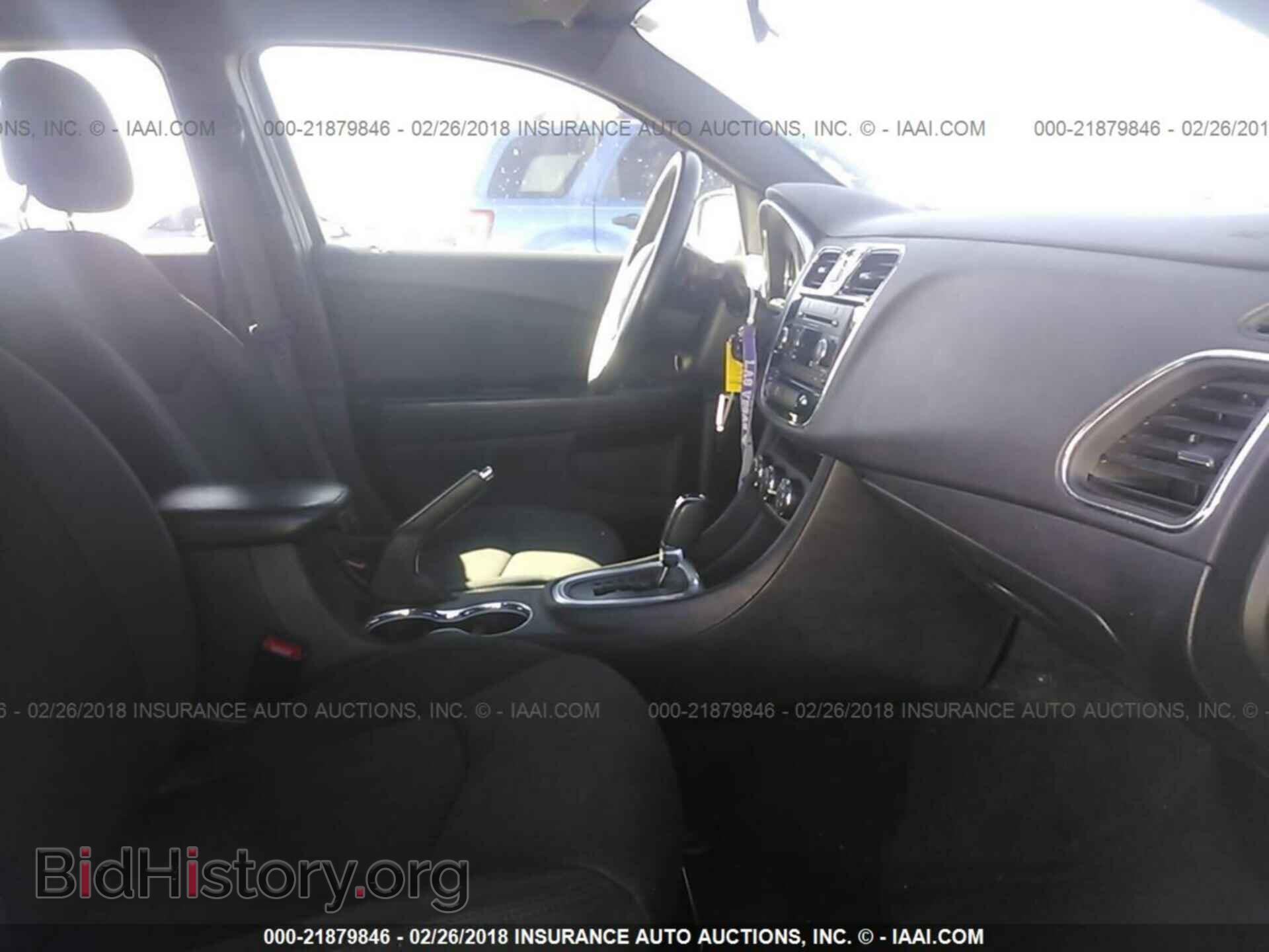 2012 Chrysler 200 - VIN: 1C3CCBBB3CN130168 - Photo 5