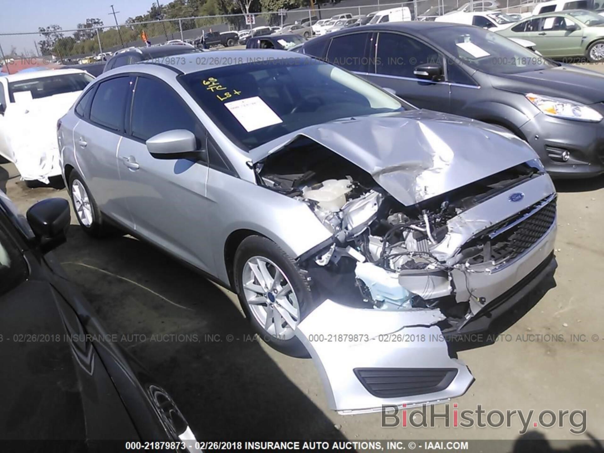 Photo 1FADP3FEXJL205493 - Ford Focus 2018