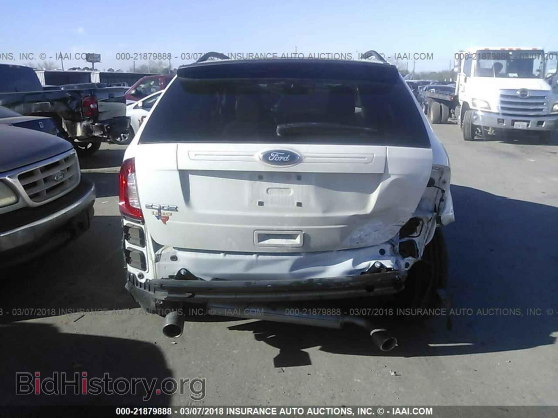 2011 Ford Edge - VIN: 2FMDK3GC3BBB34740 - Фото 6