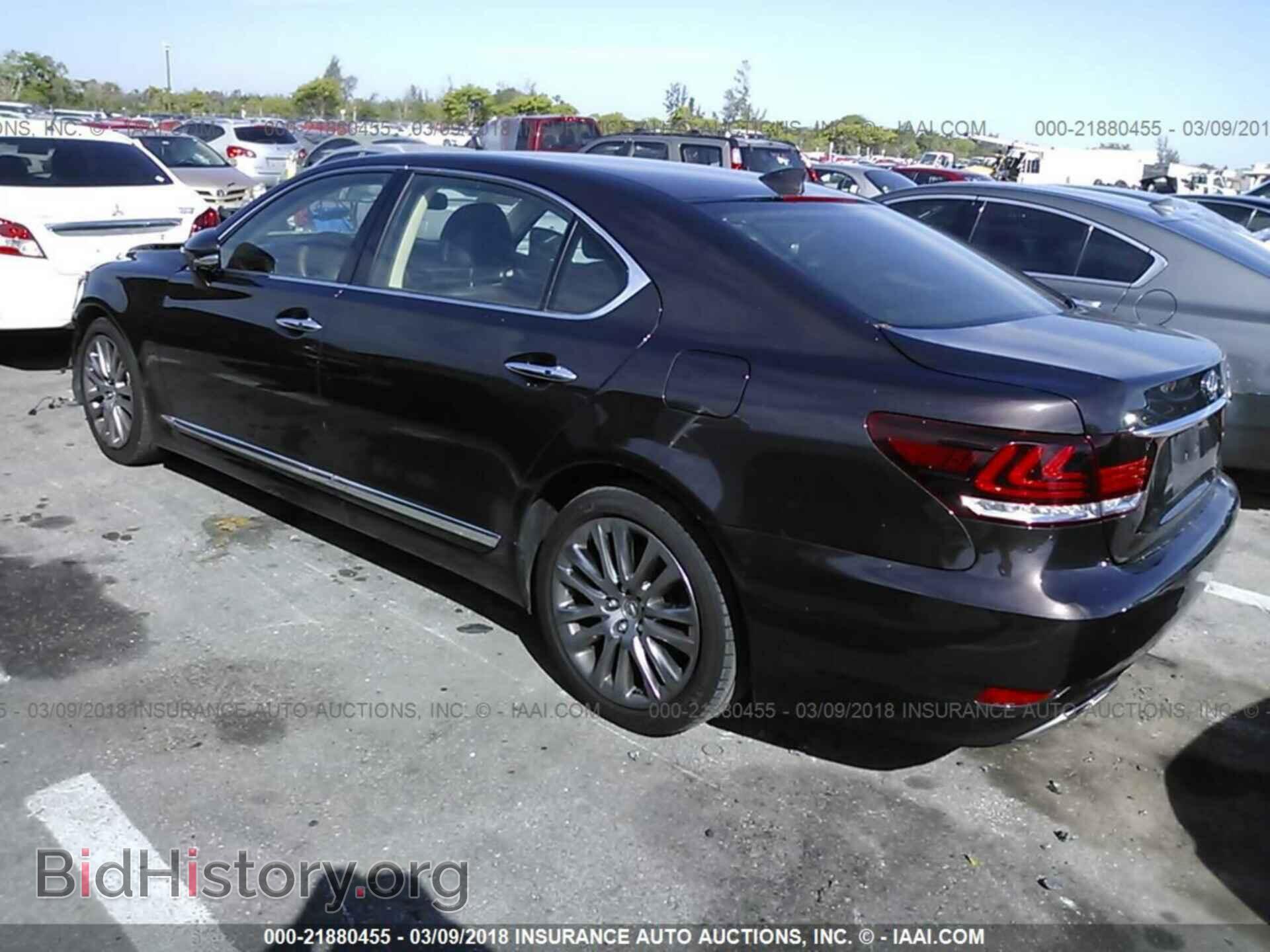 2014 Lexus Ls - VIN: JTHGL5EF3E5052893 - Photo 3