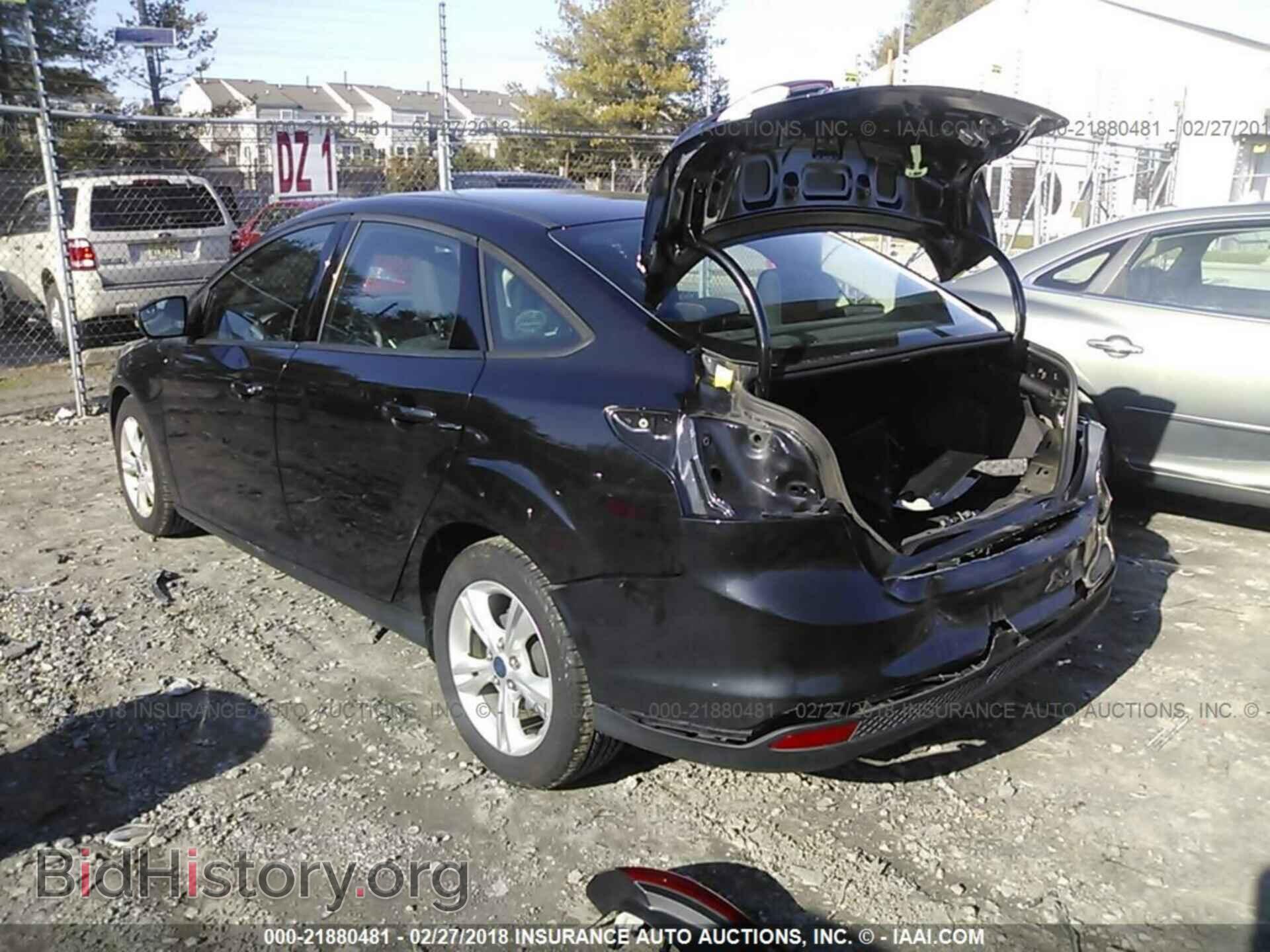 2013 Ford Focus - VIN: 1FADP3F29DL323383 - Photo 3
